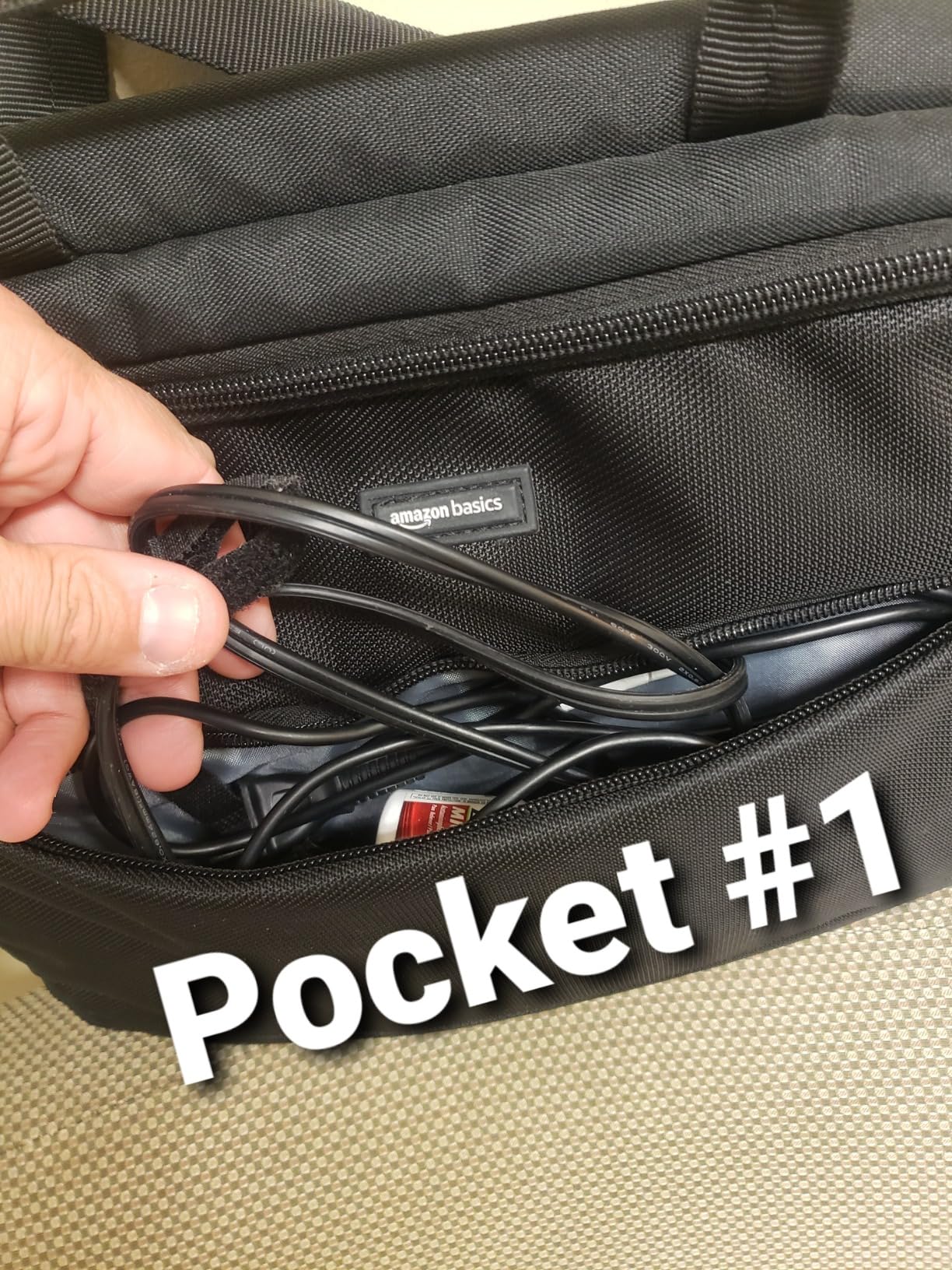 AmazonBasics 15.6 in Laptop Bag with Shoulder Strap and Handle, Large Capacity, Spacious Compartments, Black customer photo 2