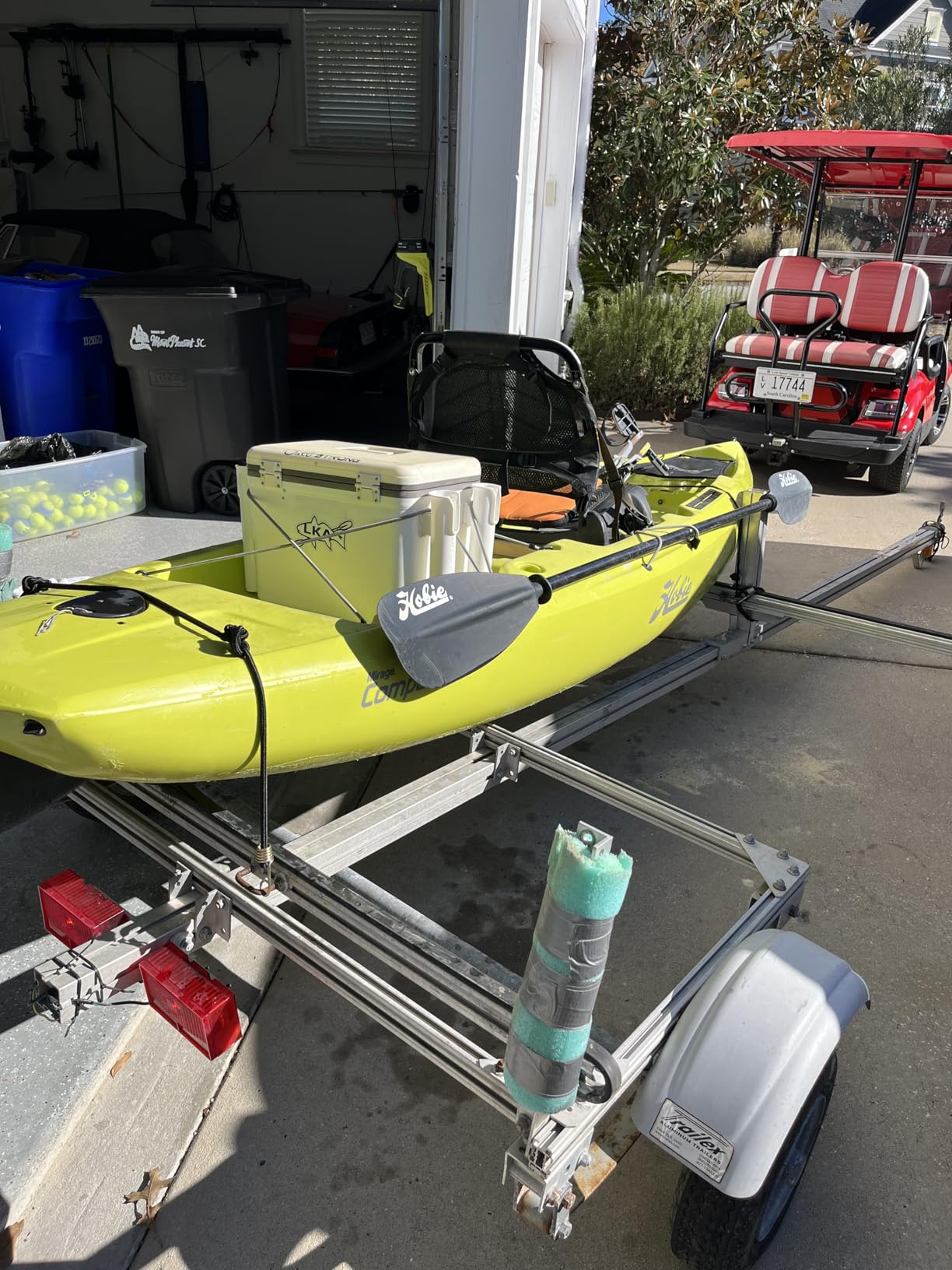 Engel UC19 19qt Leak-Proof, Air Tight, Fishing Drybox Cooler with Built-in Fishing Rod Holders, Also Makes The Perfect Small Hard Shell Lunchbox for Men and Women customer photo 1