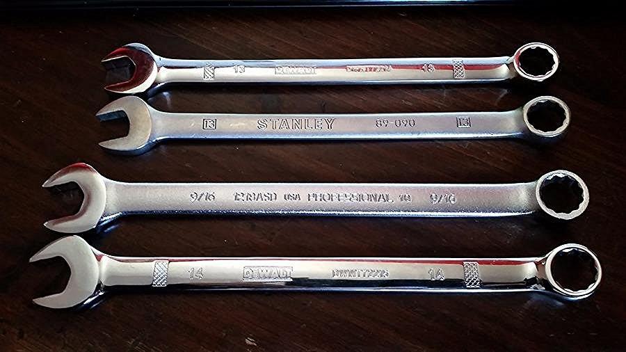 DEWALT Combination Wrench Set, Metric, 8-Piece (DWMT73810) customer photo 1