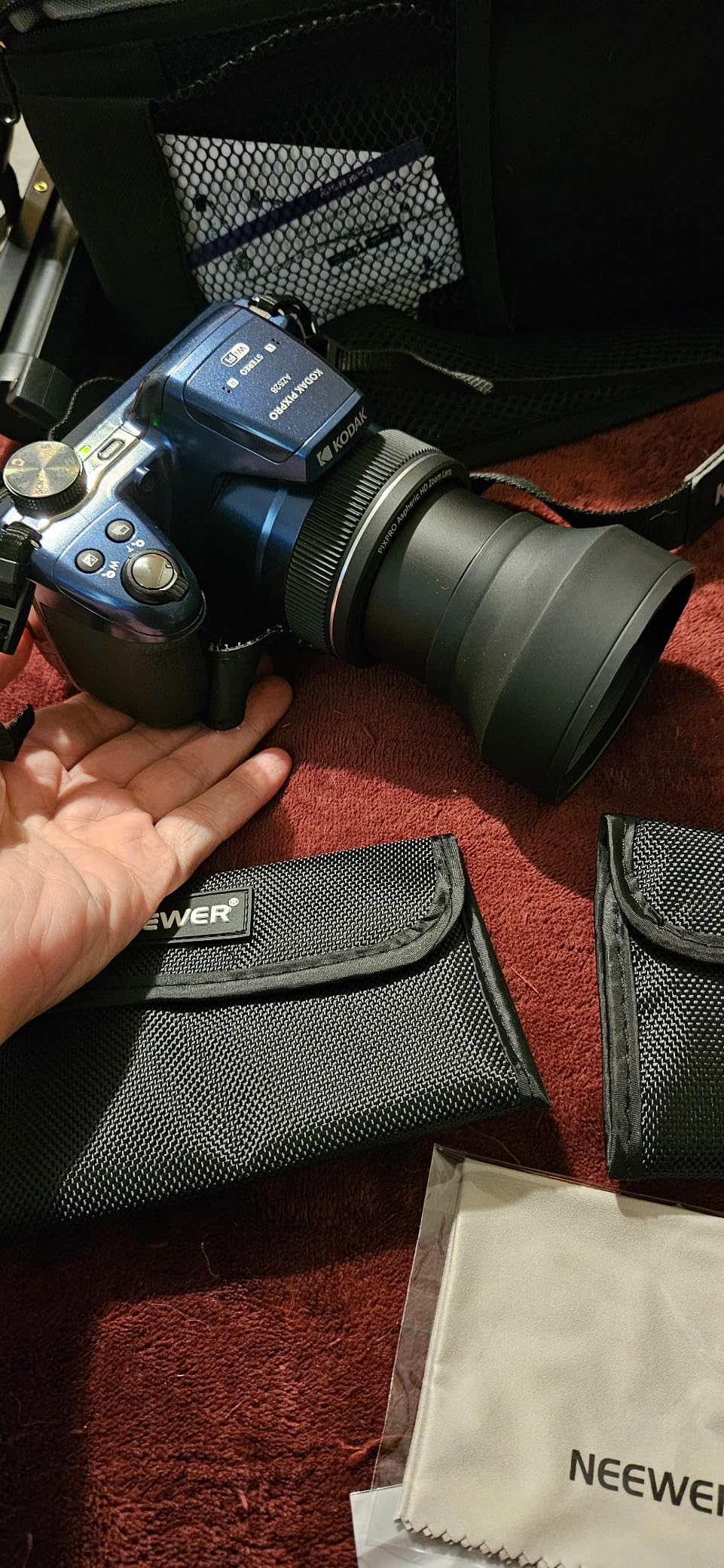 NEEWER 58mm ND Lens Filter Kit: UV, CPL, FLD, ND2, ND4, ND8, Lens Hood and Lens Cap Compatible with Canon Nikon Sony Panasonic DSLR Cameras with 58mm Lens customer photo 2