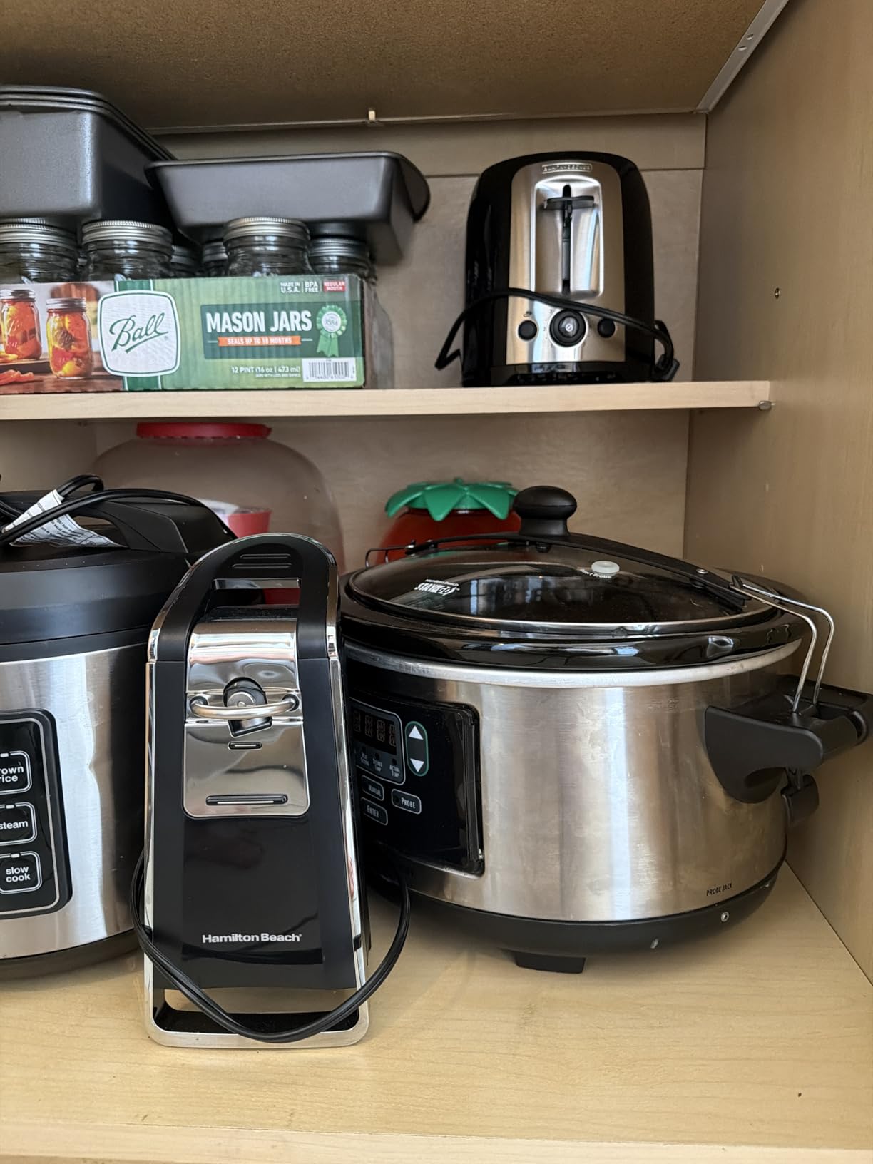 BLACK+DECKER 4-Slice Toaster, Extra Wide Slots, 7 Shade Settings, 1400 Watts, Frozen and Bagel Buttons, Toast Shade Selector, Extra Lift customer photo 1