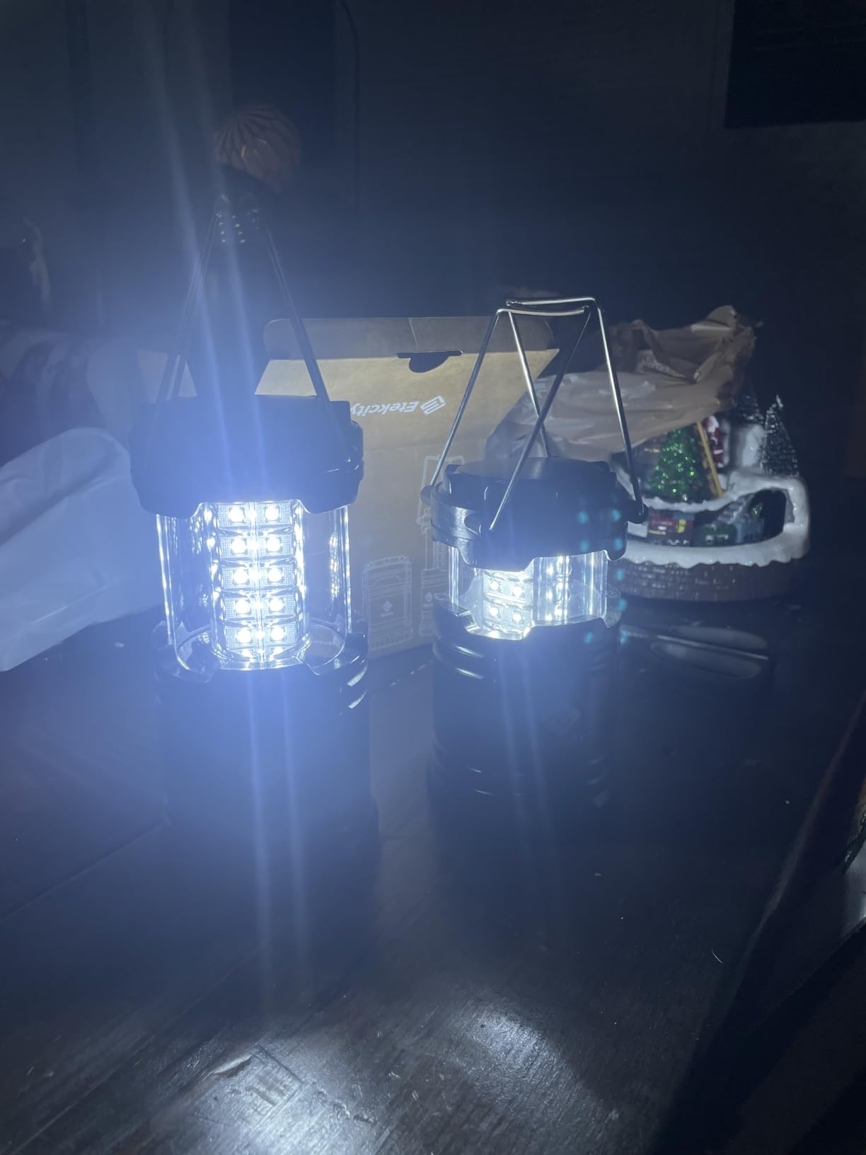 Etekcity LED Camping Lanterns, Battery Operated, 2 Pack customer photo 2