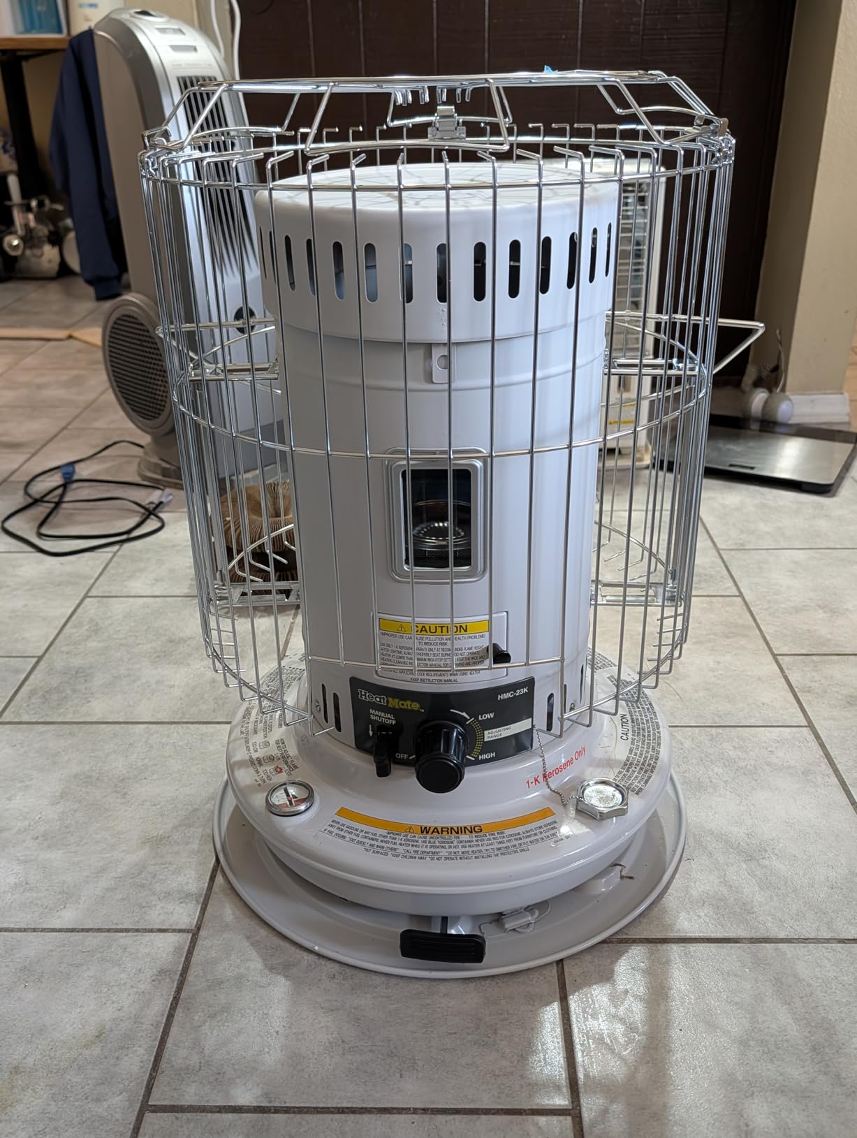 Sengoku Indoor & Outdoor Portable Kerosene Heater, 23,500 BTU, HeatMate, White customer photo 1