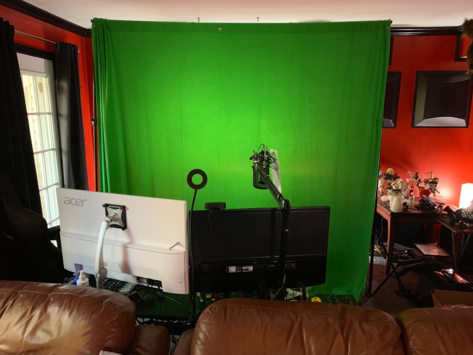 HD60 S, External Capture Card, Stream and Record in 1080p60 with ultra-low latency on PS5, PS4/Pro, Xbox Series X/S, Xbox One X/S, in OBS, Twitch, YouTube, works with PC/Mac customer photo 1