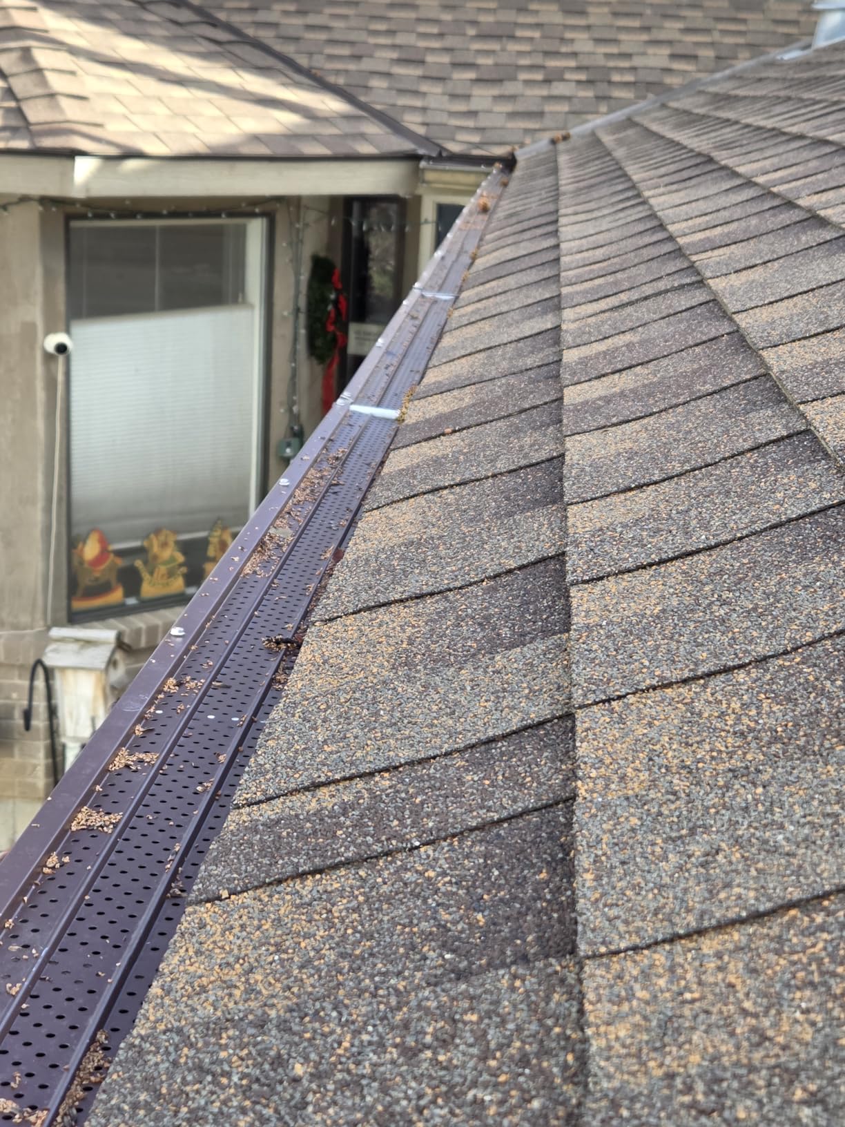 FlowGuard Gutter Guard, USA Made Professional DIY 5 Inch 50-Year Gutter Cover Leaf Protection System - Thermal Thaw Black - Aluminum - 102 Feet - by FlexxPoint customer photo 2