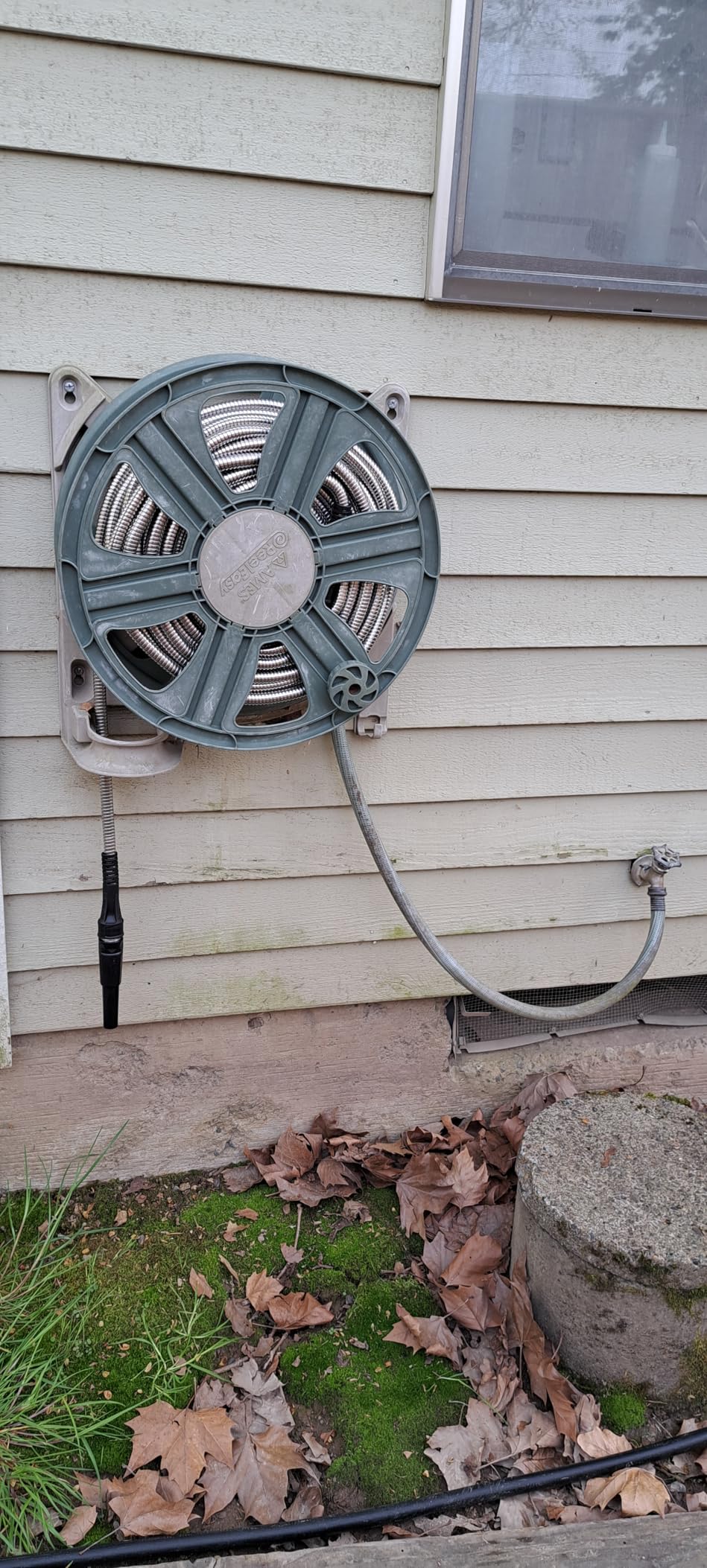 BIONIC STEEL 100 Ft Metal Garden Hose with Sprayer Nozzle, Non Kinking Designed Stainless Steel Heavy Duty Water Hose 100 Ft x 5/8 in. customer photo 1
