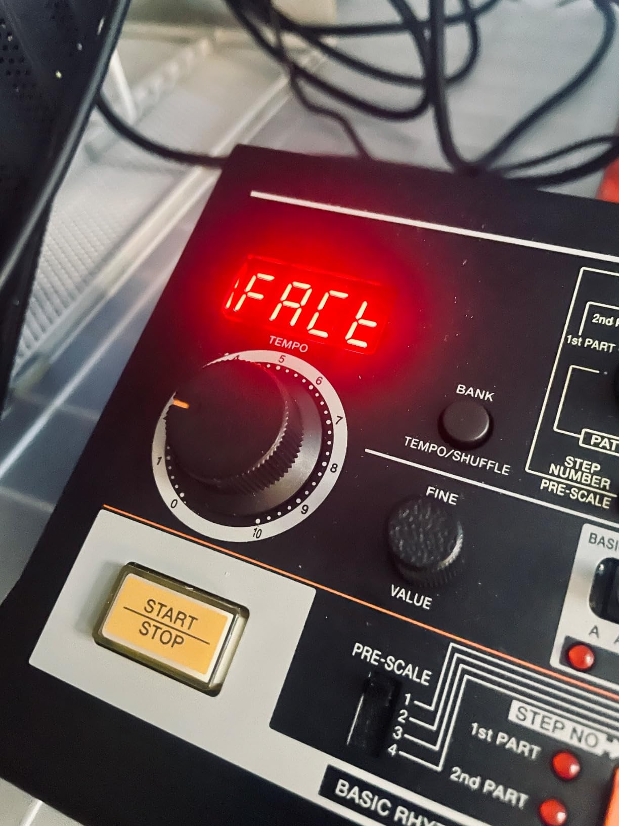 Roland Rhythm Composer, 10 Outputs (TR-08) customer photo 2