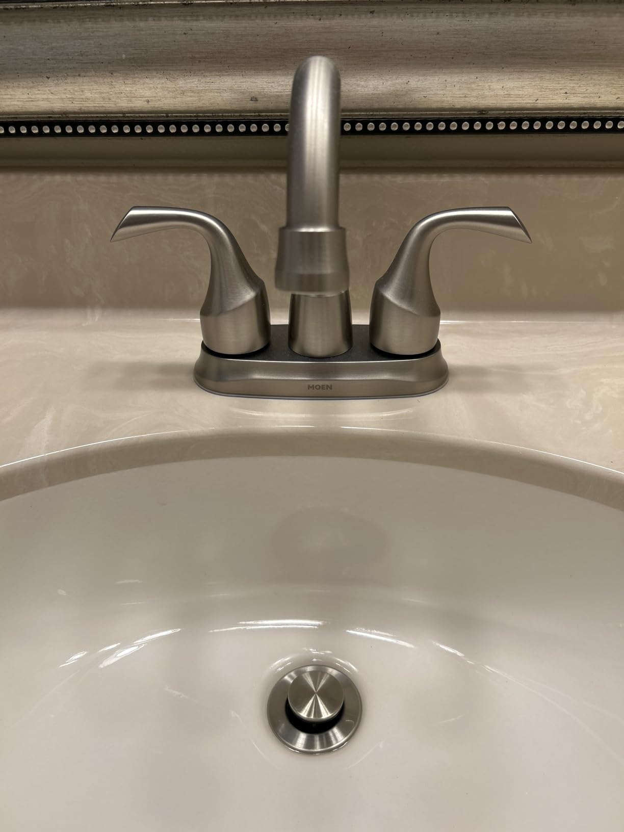 Moen Idora Chrome Two-Handle Centerset Bathroom Sink Faucet with Drain Assembly, 84115 customer photo 1