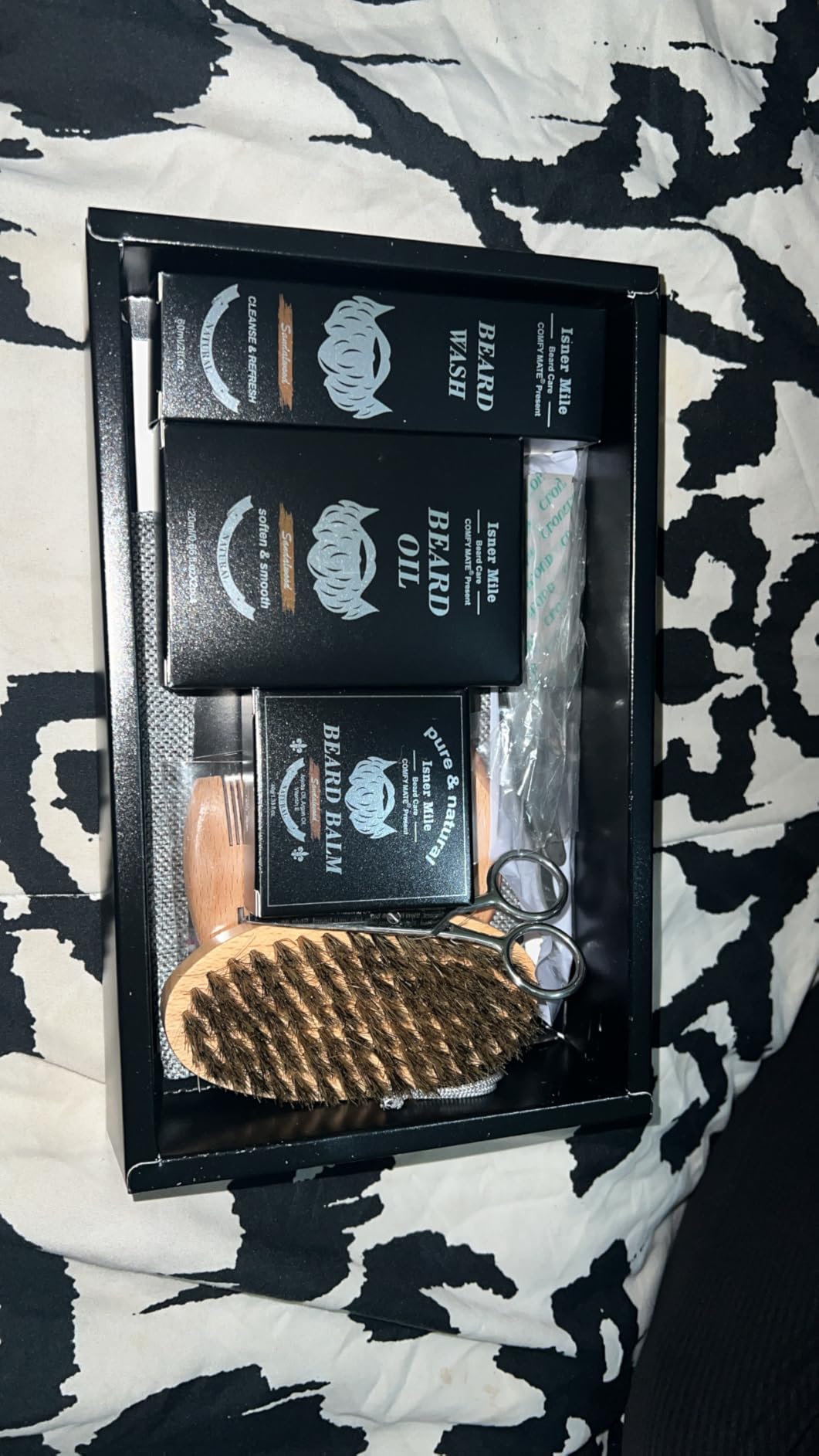 Isner Mile Dad Gifts Fathers Day Husband: from Wife Daughter, Beard Grooming Kit for Men with Beard Oil Balm Wash Brush Comb & Straight Razor, Stocking Stuffers Birthday Gifts for Men Him Boyfriend customer photo 1