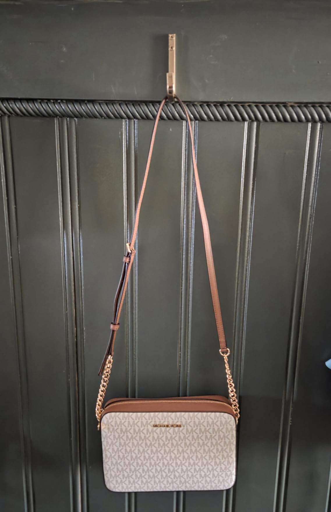Michael Kors Women's Jet Set Large Crossbody Bag customer photo 1