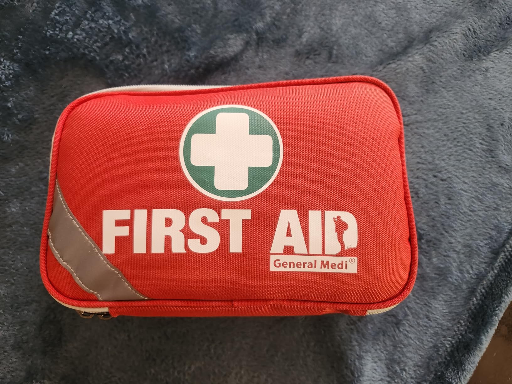 General Medi 2-in-1 First Aid Kit (215 Piece Set) + 43 Piece Mini First Aid Kit - Includes Ice(Cold) Pack, Moleskin Pad and Emergency Blanket for Travel, Home, Office, Car, Workplace customer photo 1