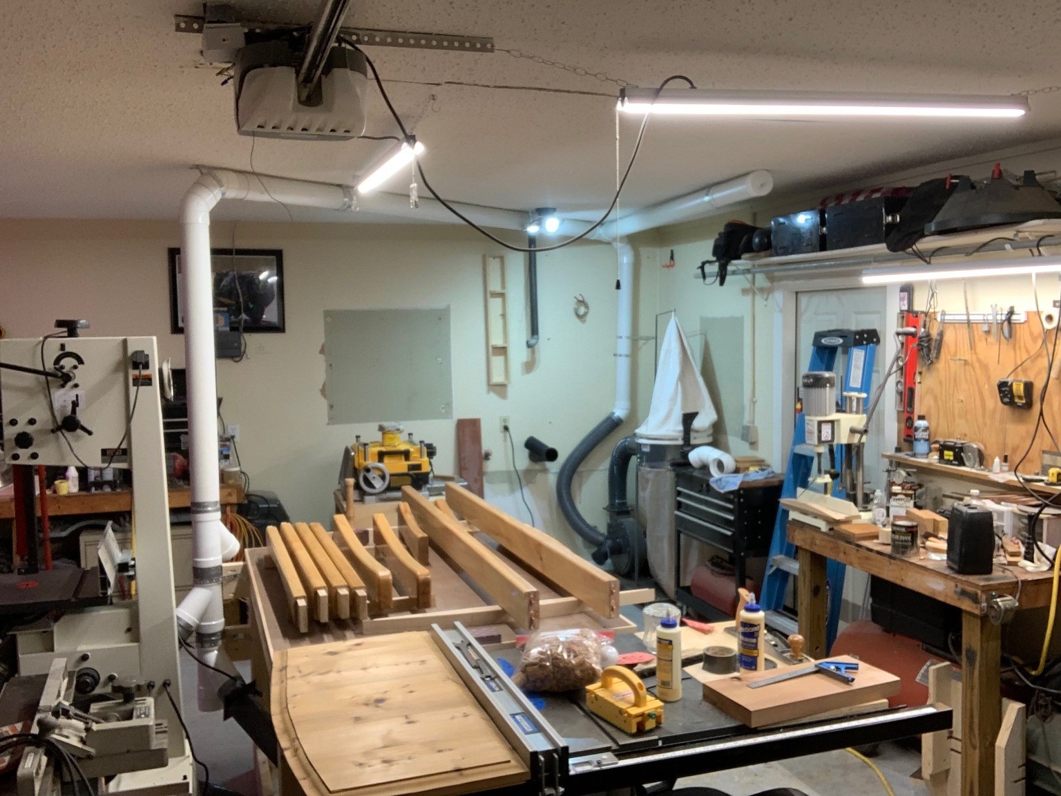 JET 14-Inch Woodworking Bandsaw, 1-3/4 HP, 115/230V 1Ph (Model JWBS-14SFX) customer photo 1