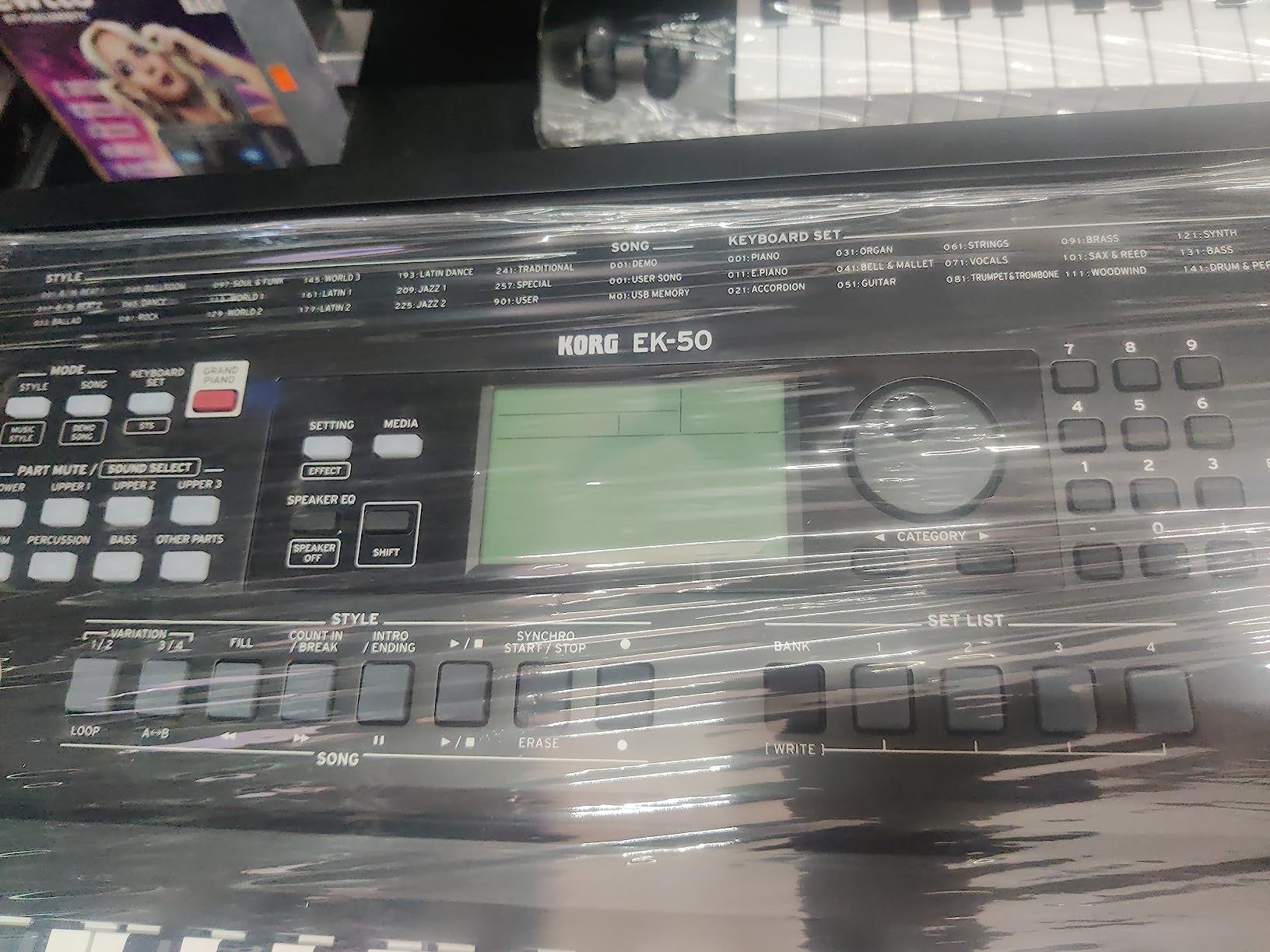 Korg EK50 61-Key Keyboards & Pianos Arranger customer photo 1