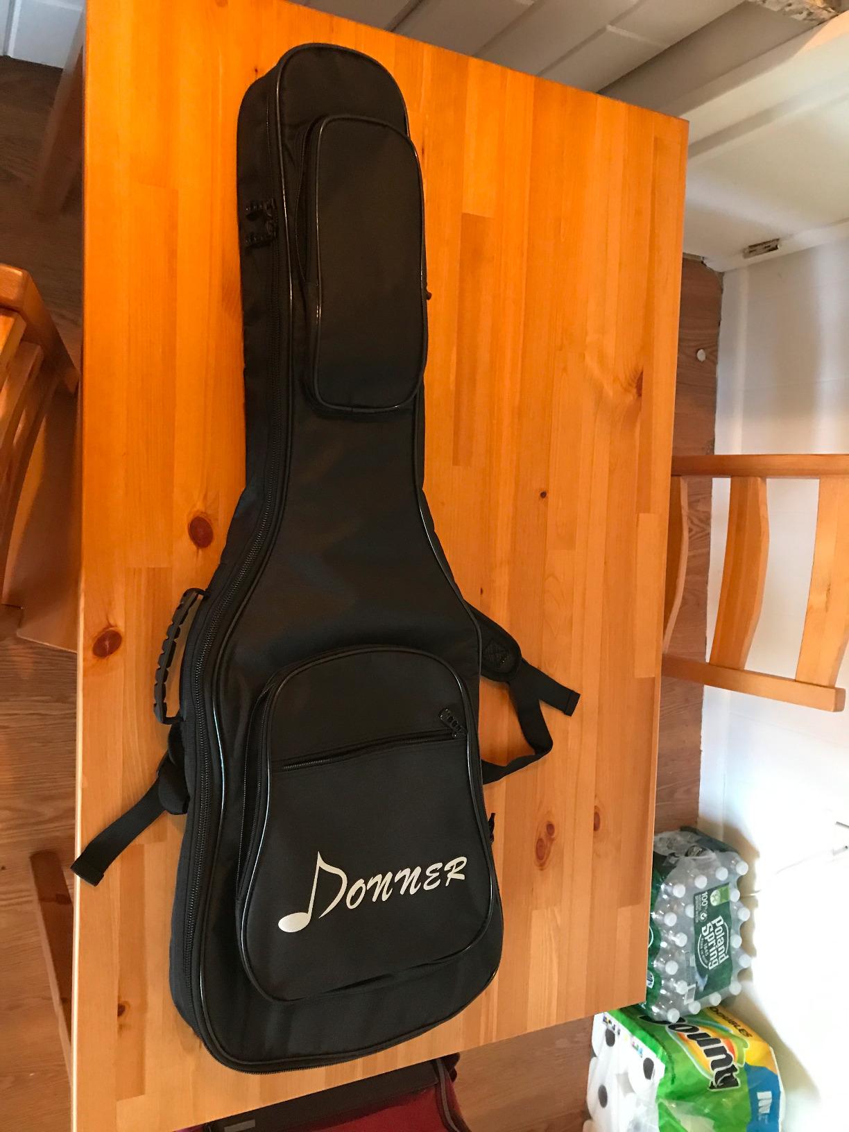 Donner 39 inch Electric Guitar Bag Gig Bag, 0.4 Inch Padded Sponge 600D Ripstop Waterproof Nylon Dustproof Soft Electric Guitar Case Adjustable Strap Black customer photo 1