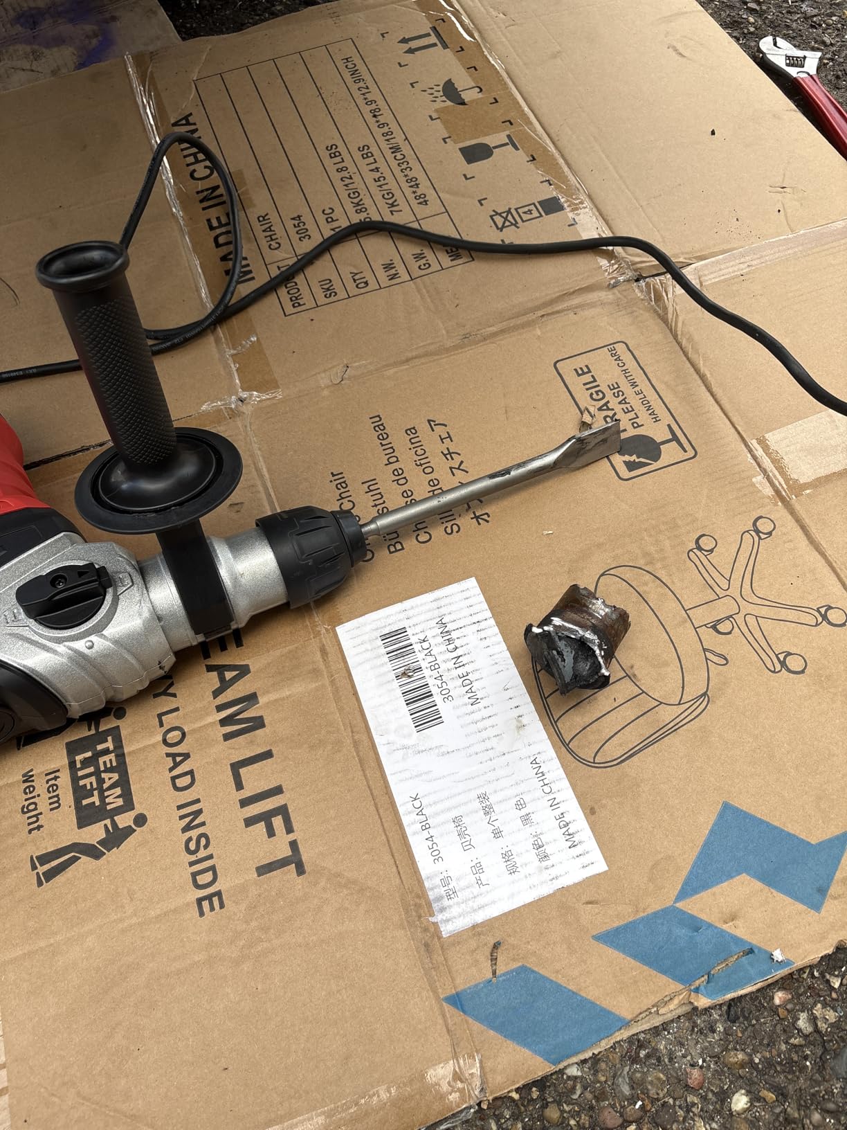 AOBEN Rotary Hammer Drill with Vibration Control and Safety Clutch, 13 Amp Heavy Duty 1-1/4 Inch SDS-Plus Demolition Hammer for Concrete-Including 3 Drill Bits, Flat/Point Chisels customer photo 1