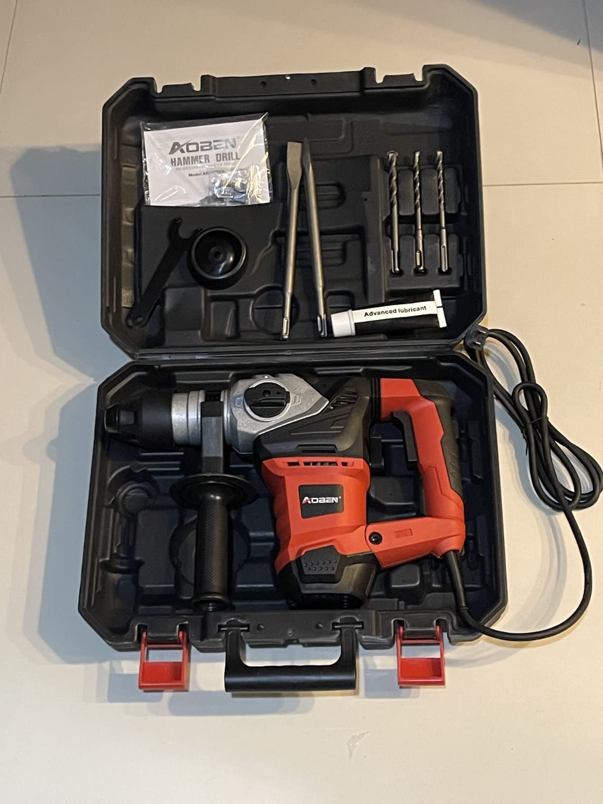 AOBEN Rotary Hammer Drill with Vibration Control and Safety Clutch, 13 Amp Heavy Duty 1-1/4 Inch SDS-Plus Demolition Hammer for Concrete-Including 3 Drill Bits, Flat/Point Chisels customer photo 2