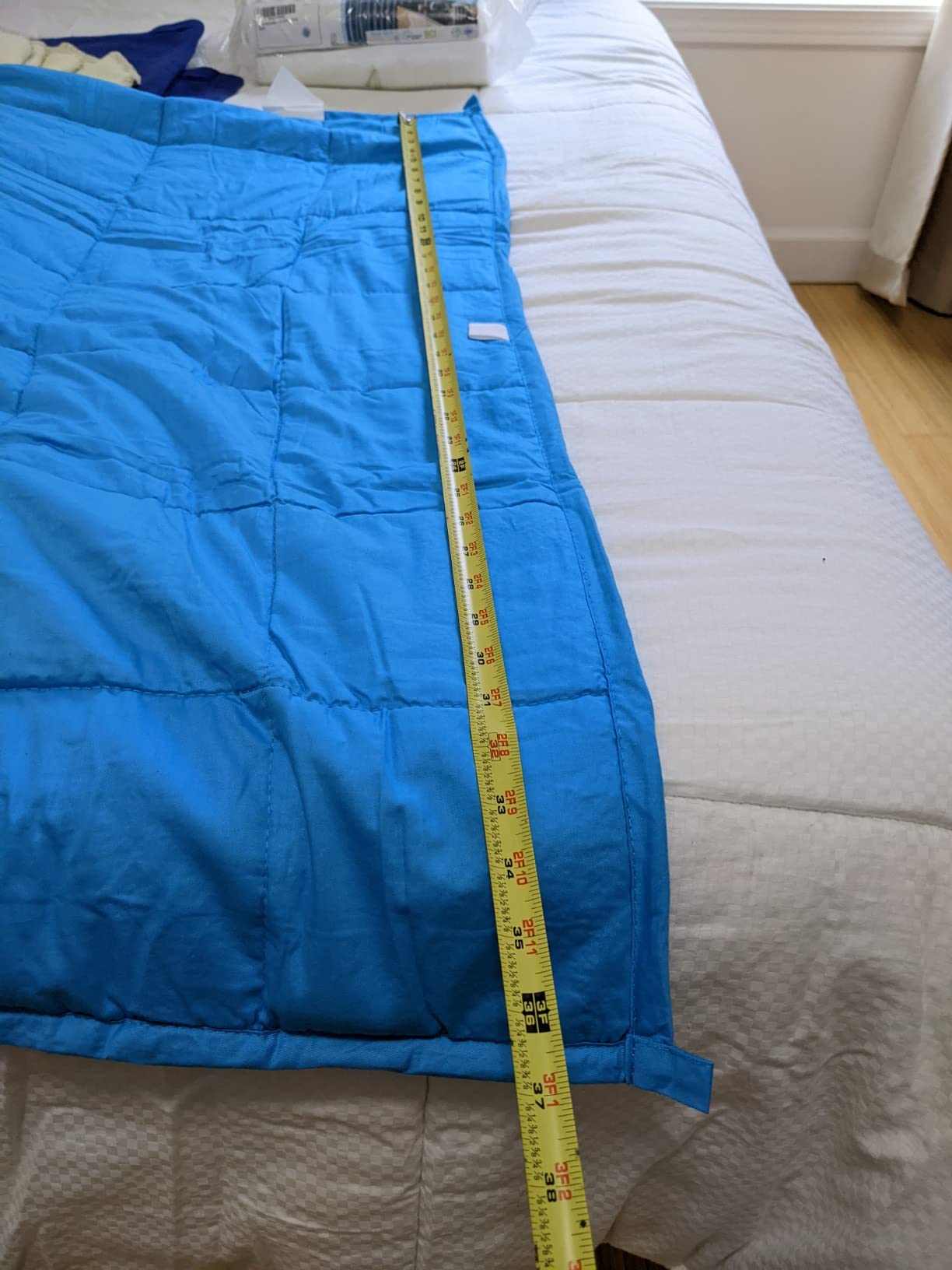 TONGDADA California King Size Weighted Blanket | 90''x108'',40lbs | Perfect for Couples,Designed for Heavy Weight Enthusiasts | Premium Cotton Material with Glass Beads | Dark Grey customer photo 2
