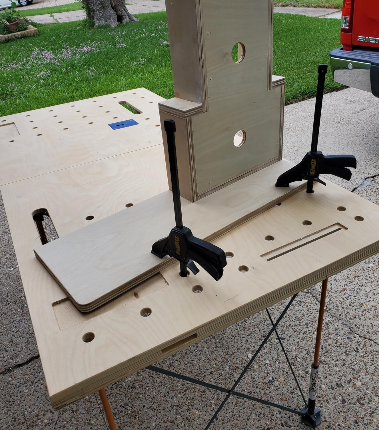 BORA Centipede Portable Workbench - Folding Work Table for Garage, Collapsible Work Bench with 4500lb Capacity, 48 x 72 in Work Support Sawhorse with Quick Clamps & Carry Bag CK12S customer photo 2