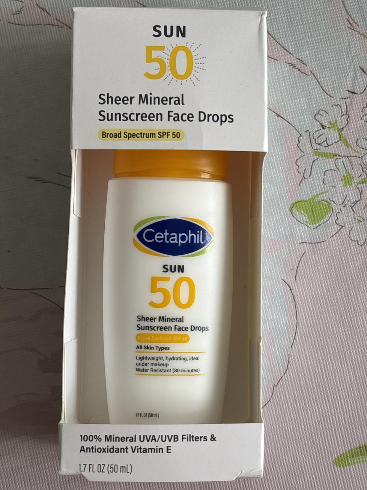 Cetaphil Sheer Mineral Liquid Sunscreen for Face, 100% Mineral UVA/UVB Filters, Zinc Oxide Broad Spectrum SPF 50, Unscented, 1.7 Fl Oz customer photo 1