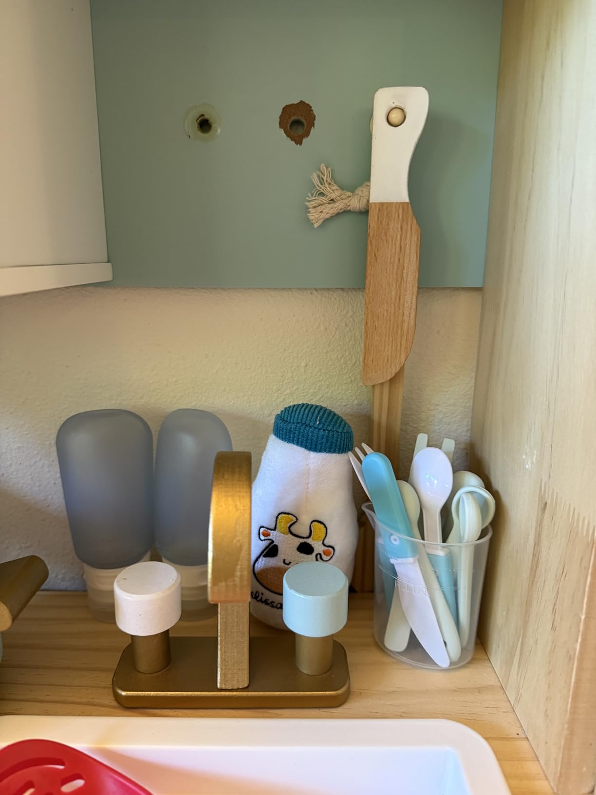 ROBUD Wooden Play Kitchen Set for Kids Toddlers, Toy Kitchen Gift for Boys Girls, Age 3+ customer photo 1