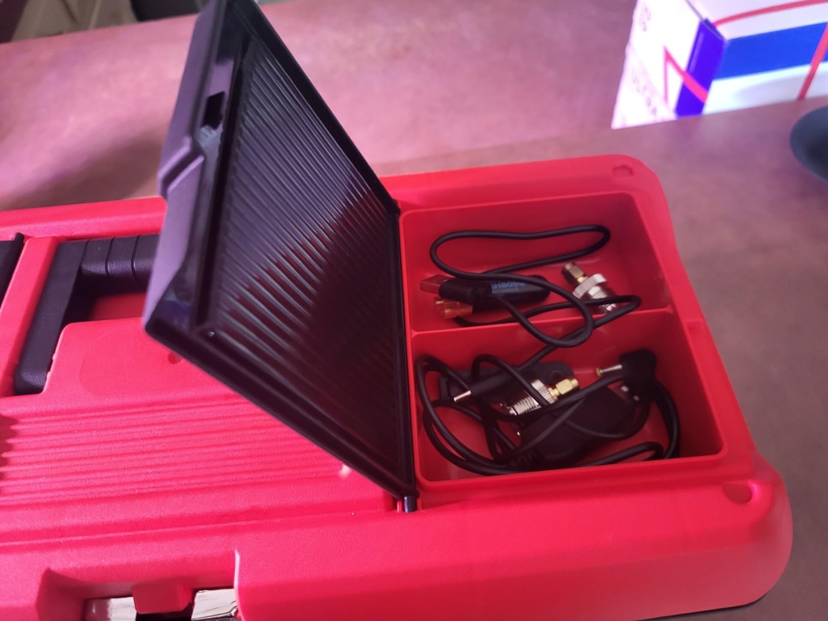 CRAFTSMAN Tool Box, Lockable, 16 in., Red/Black (CMST16901) customer photo 2