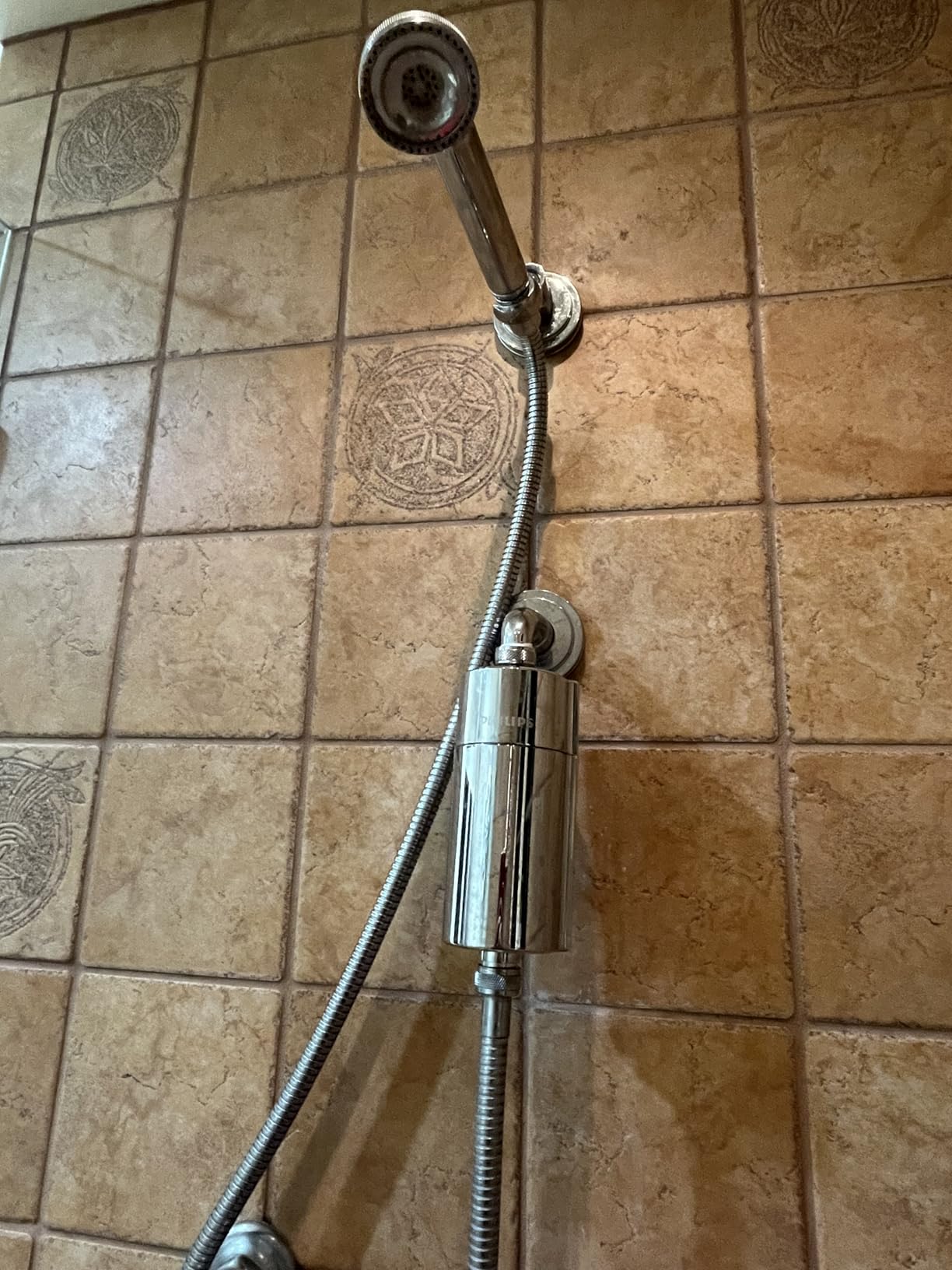 PHILIPS Shower Filter for Hard Water, 3-Stage Filtration with NSF Certified KDF, Softens Water for Healthier Skin & Hair, Reduces Chlorine Rust Sediments, Easy DIY Install, Chrome, AWP1775CH/37 customer photo 2