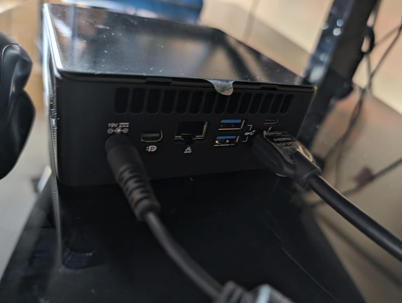 Intel NUC 11 NUC11PAHi7 Panther Canyon Mini PC, i7-1165G7, 32GB RAM, 1TB SSD, Windows 11 Pro, 8K/WiFi 6/4K Quad Display/Bluetooth 5/Thunderbolt 3 customer photo 2