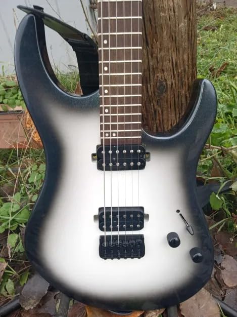 Donner Solid Body Electric Guitar DMT-100 - Matte Black customer photo 2