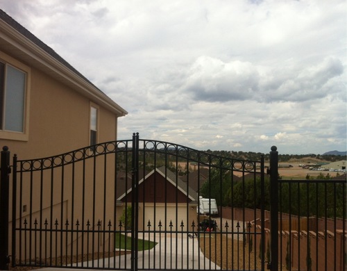 ALEKO 14x6 London Dual Swing Driveway Gate, Anti-Rust Galvanized Steel, Outdoor Fence Security Barrier - DG14LON customer photo 2