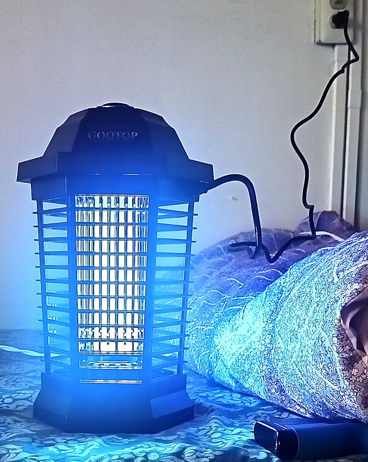 GOOTOP Bug Zapper Outdoor, Mosquito Zapper, 4200V 3 Prong Plug in Electric Fly Zapper, Mosquito Killer, Fly Traps, Flying Insects Zapper Indoor Outdoor, ABS Plastic Outer (Black) customer photo 1
