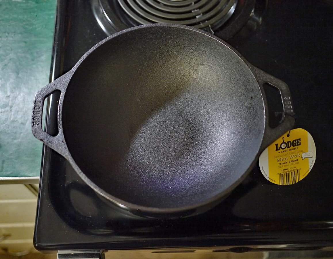 Lodge 14 Inch Cast Iron Wok with Dual Loop Handles - PFAS FREE Pre-Seasoned Family Size Stir Fry Pan - Stovetop & Oven Safe Heavy Duty High-Heat Retention Wok - Made in USA customer photo 2