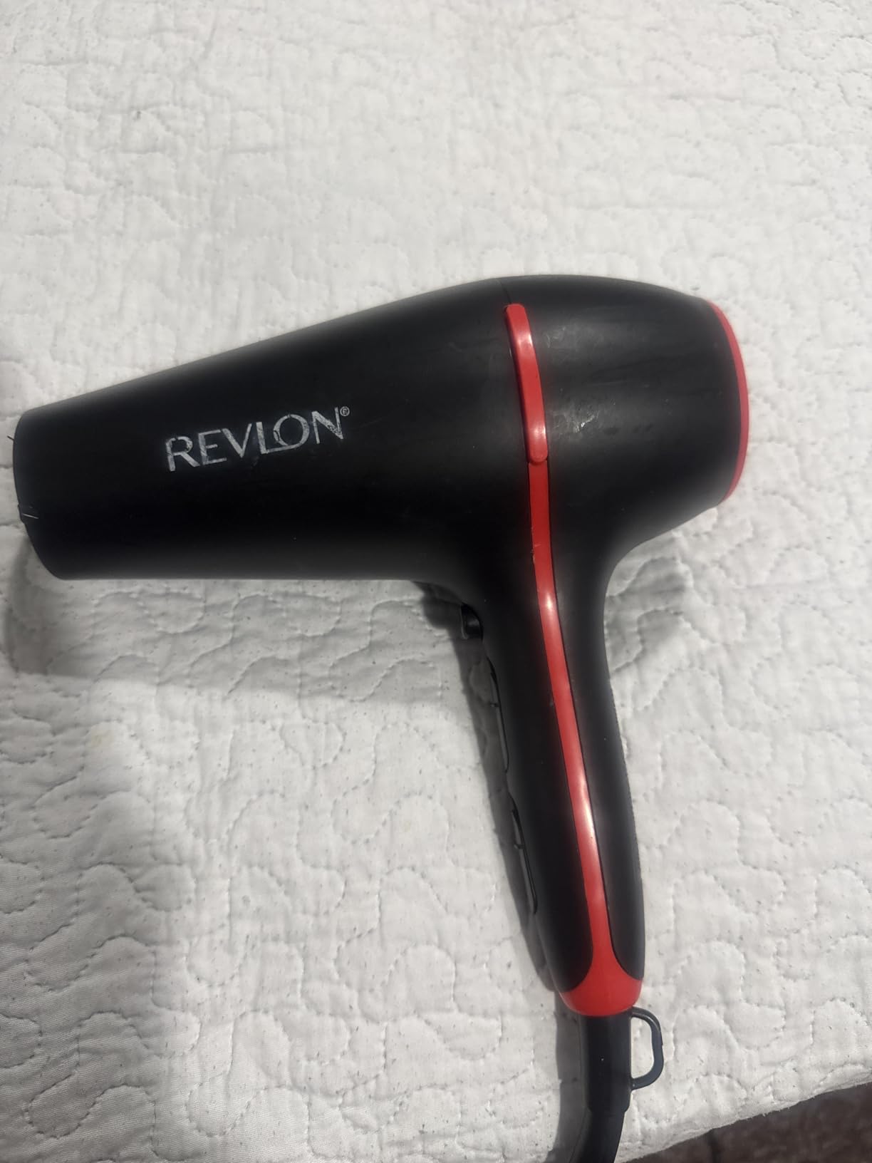 Revlon SmoothStay Hair Dryer with Diffuser, Ionic Ceramic Blow Dryer, Coconut Oil Infused for Frizz Control, Shine and Volume, 1875W Lightweight Dryer with Concentrator customer photo 1