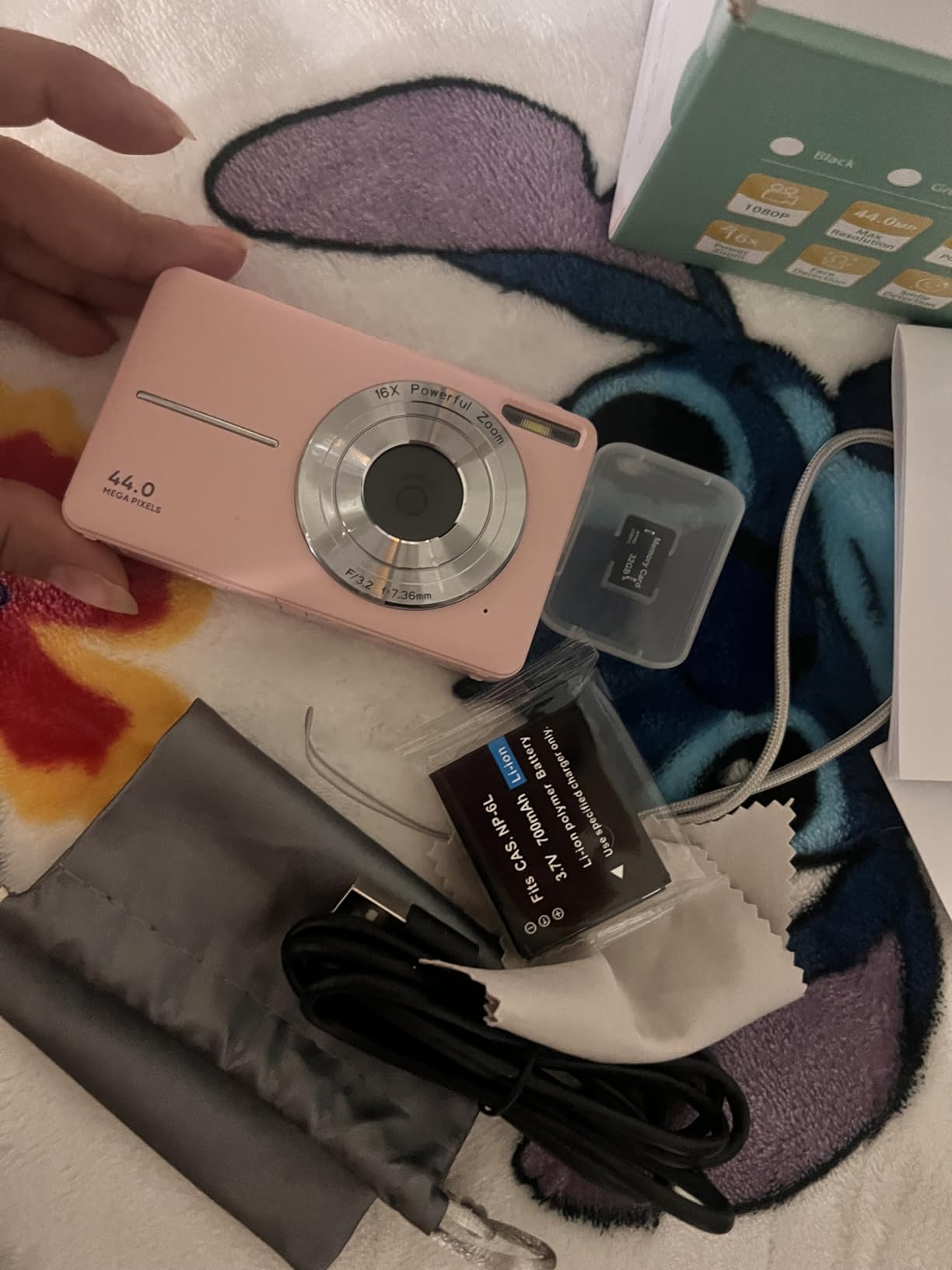 Lecran Digital Camera, FHD 1080P Point and Shoot Camera for Kids Teens Starters, with 32GB Card 16X Zoom Anti Shake Date Stamp, Compact Small Camera Christmas Birthday Gift for Boys Girls, Pink customer photo 1