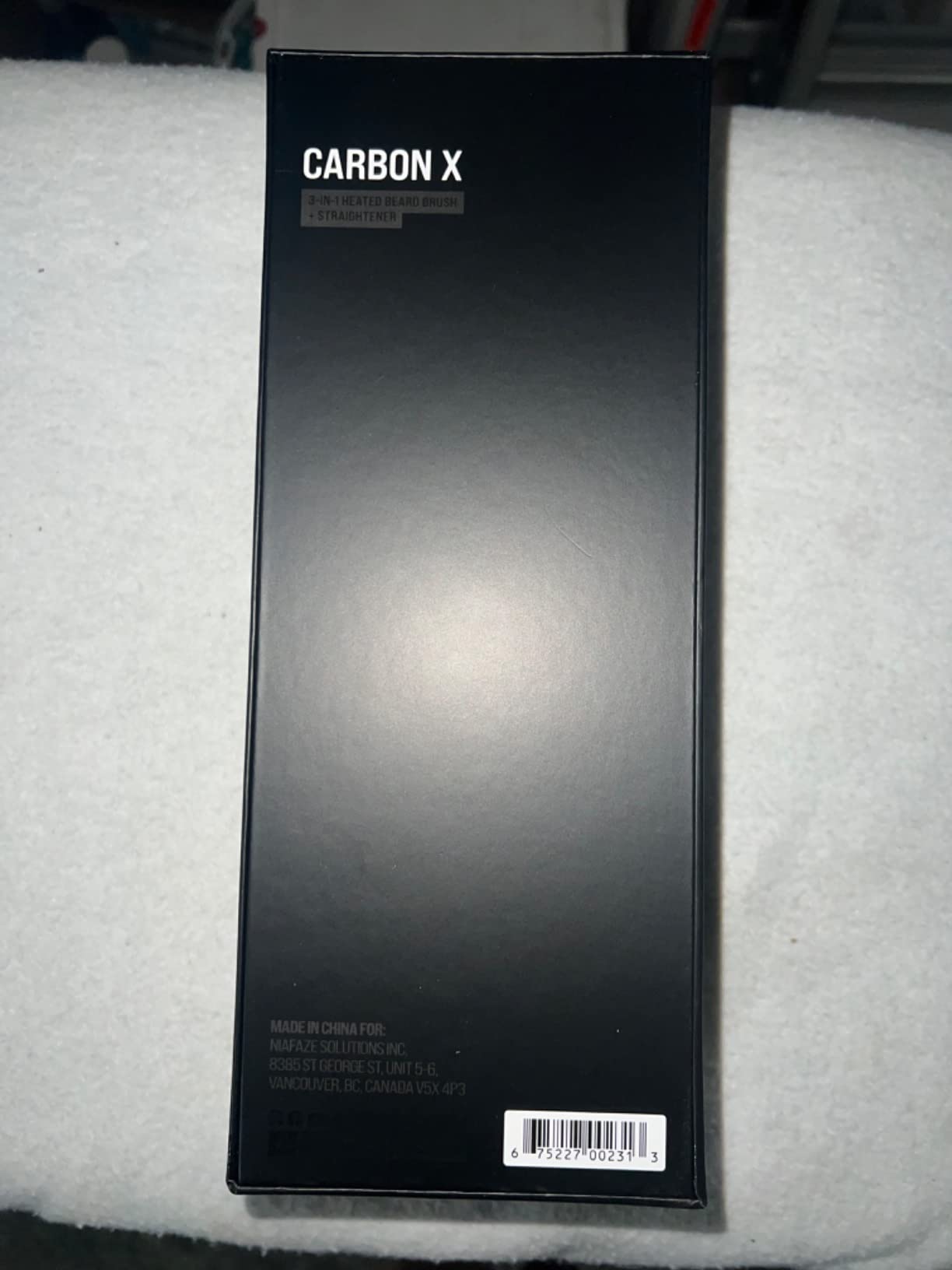 The Beard Struggle Carbon X Heated Beard Brush, Cordless Beard Straightener for Men with Adjustable Temperature 160-200C - Ionic Anti-Frizz Carbon X Technology Beard Straightening Brush customer photo 2