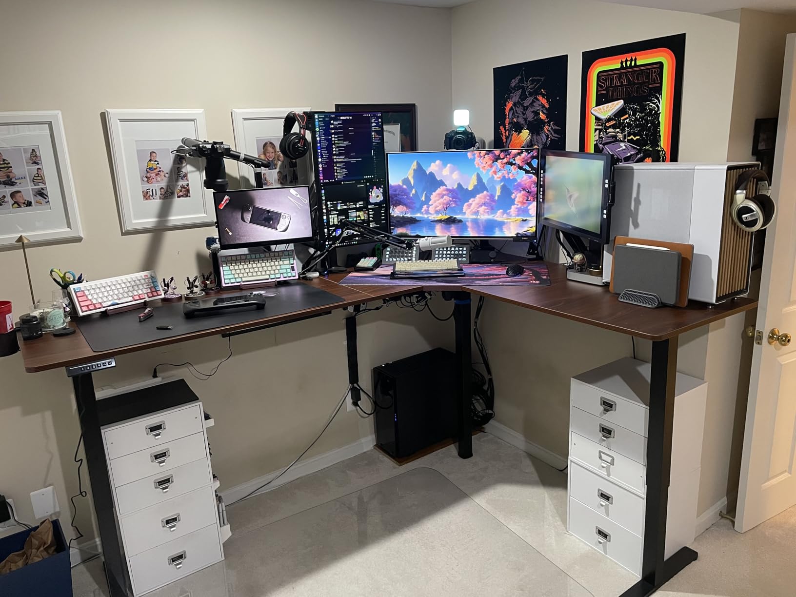 VIVO Corner Standing Desk, 75 x 63 inch Reversible L-Shaped Workstation, Electric Height Adjustment, Home, Office, and Reception Rooms, Black Table Top Black Frame, DESK-E3CTB-75 customer photo 2