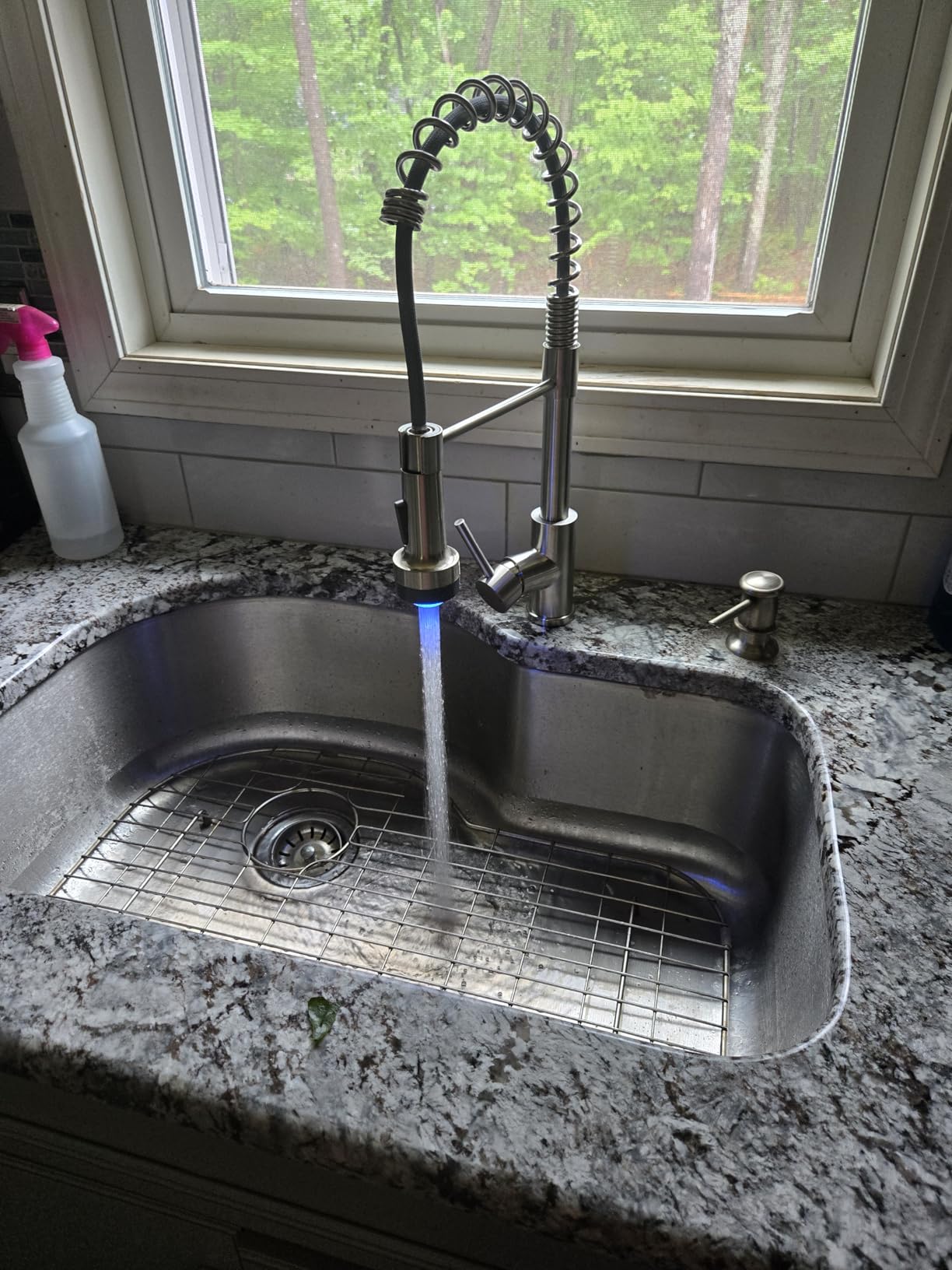 Touchless Kitchen Faucet with Pull Down Sprayer LED Light Single Handle Kitchen Sink Faucet Motion Sensor Smart Hands-Free, Stainless Steel Brushed Nickel 1080SN customer photo 2