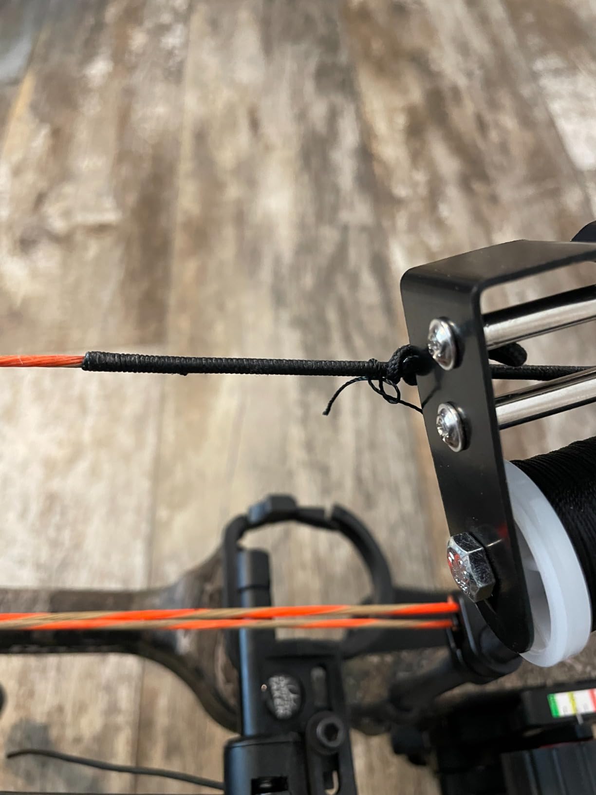 Archery Bowstring Serving Thread Jig - 120 Yards/110 M - Durable Bow String Serving Material for Recurve & Hunting Bows - Ideal for Nock Points & Arrow Rest Setup customer photo 2
