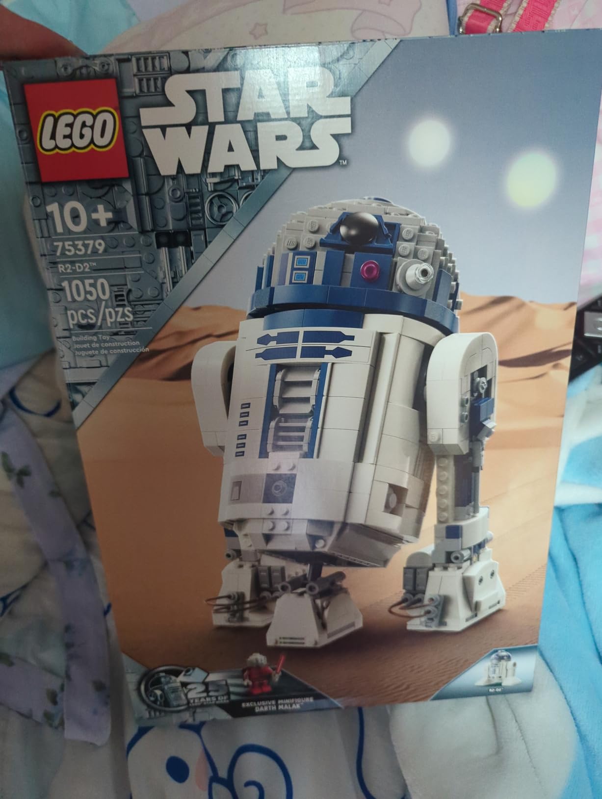 LEGO Star Wars R2-D2 Building Toy Set for Ages 10+ - Includes 25th Anniversary Darth Malak Minifigure - 75379 customer photo 2