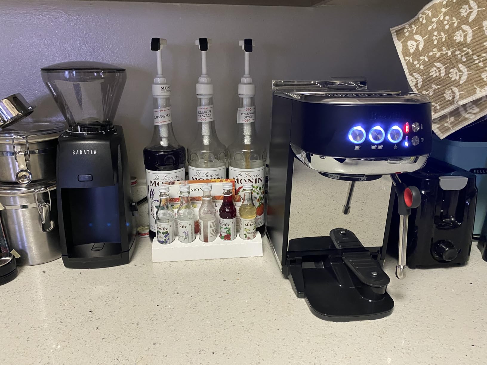 Breville Bambino Plus Espresso Machine Bundle w/ Baratza Encore ESP Espresso Grinder, Black - BEP501BTR1BNA1 customer photo 2