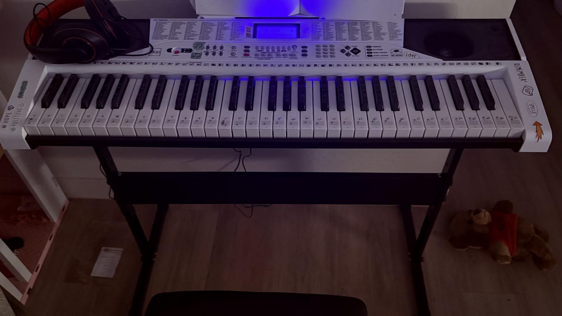 Best Choice Products 61-Key Beginners Complete Electronic Keyboard Piano Set w/Lighted Keys, LCD Screen, Headphones, Stand, Bench, Teaching Modes customer photo 2
