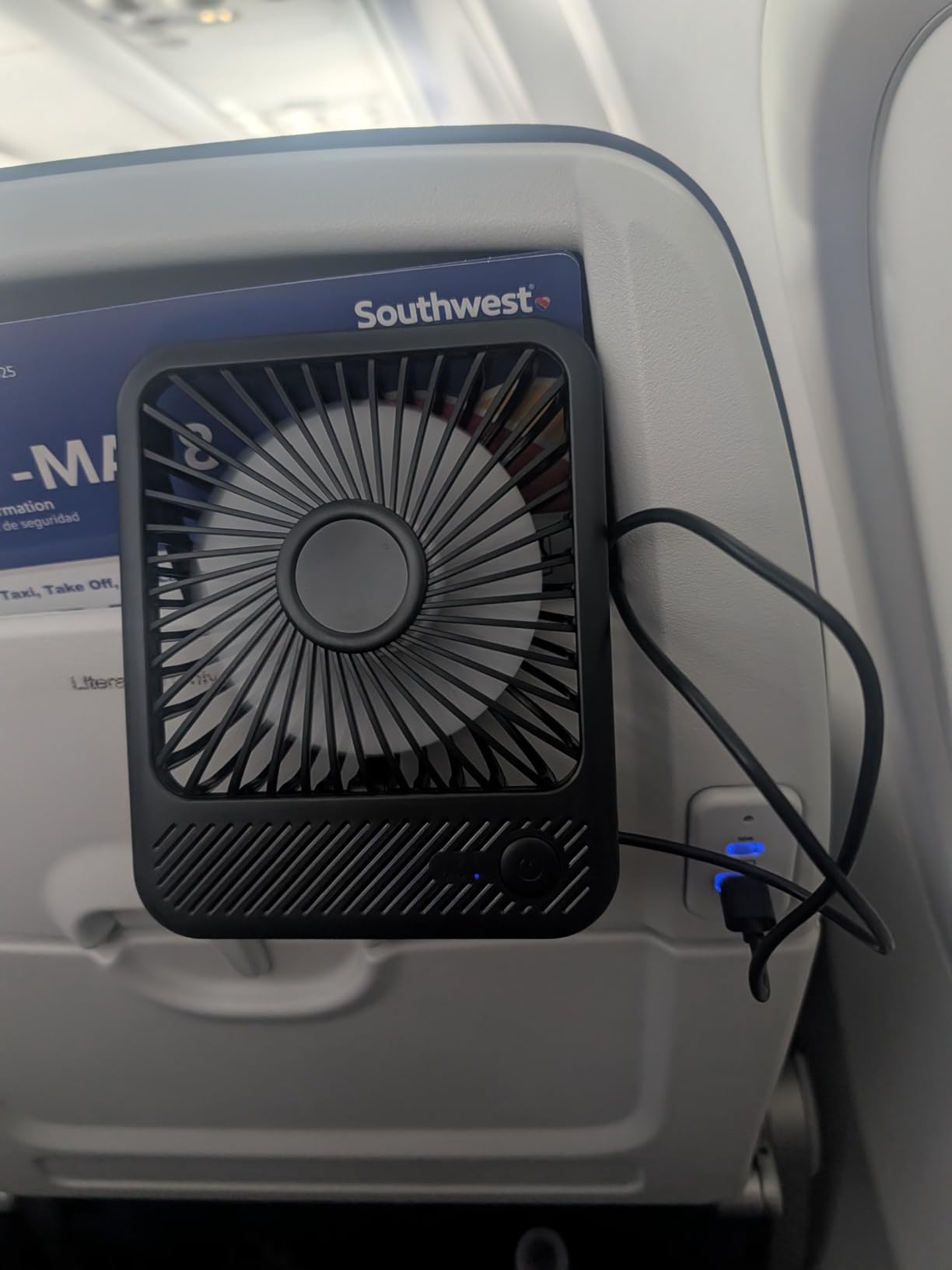 Koonie USB Desk Fan, Strong Wind Ultra Quiet Small Personal Fan with 180 Degree Tilt Folding and 3 Speeds Adjustable, USB-C Corded Powered Mini USB Fan for Office Desktop Bedroom, NO BATTERY customer photo 1
