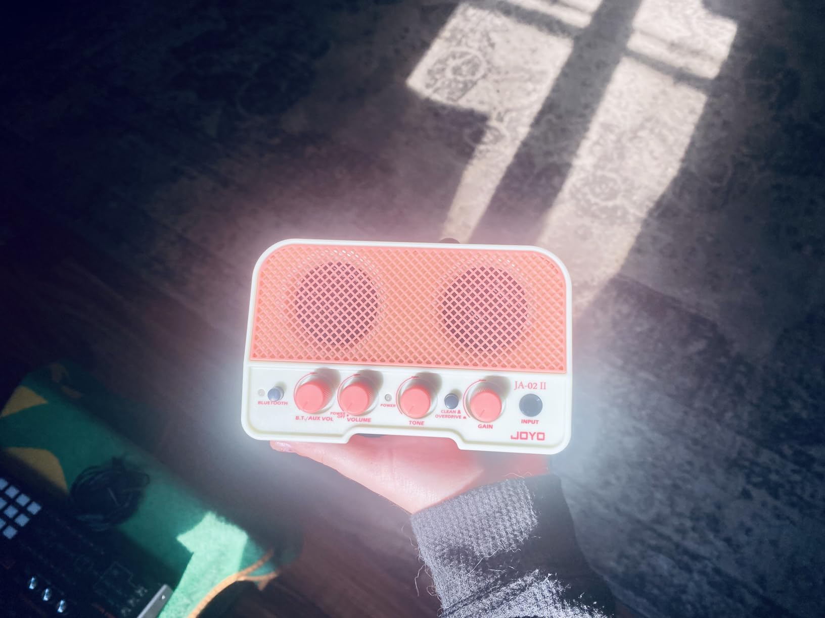 JOYO Mini Guitar Amplifier 5W Electric Guitar Amp Small Practice Amp with Bluetooth Clean & Overdrive Channels Portable Rechargeable (JA-02 II Black) customer photo 2
