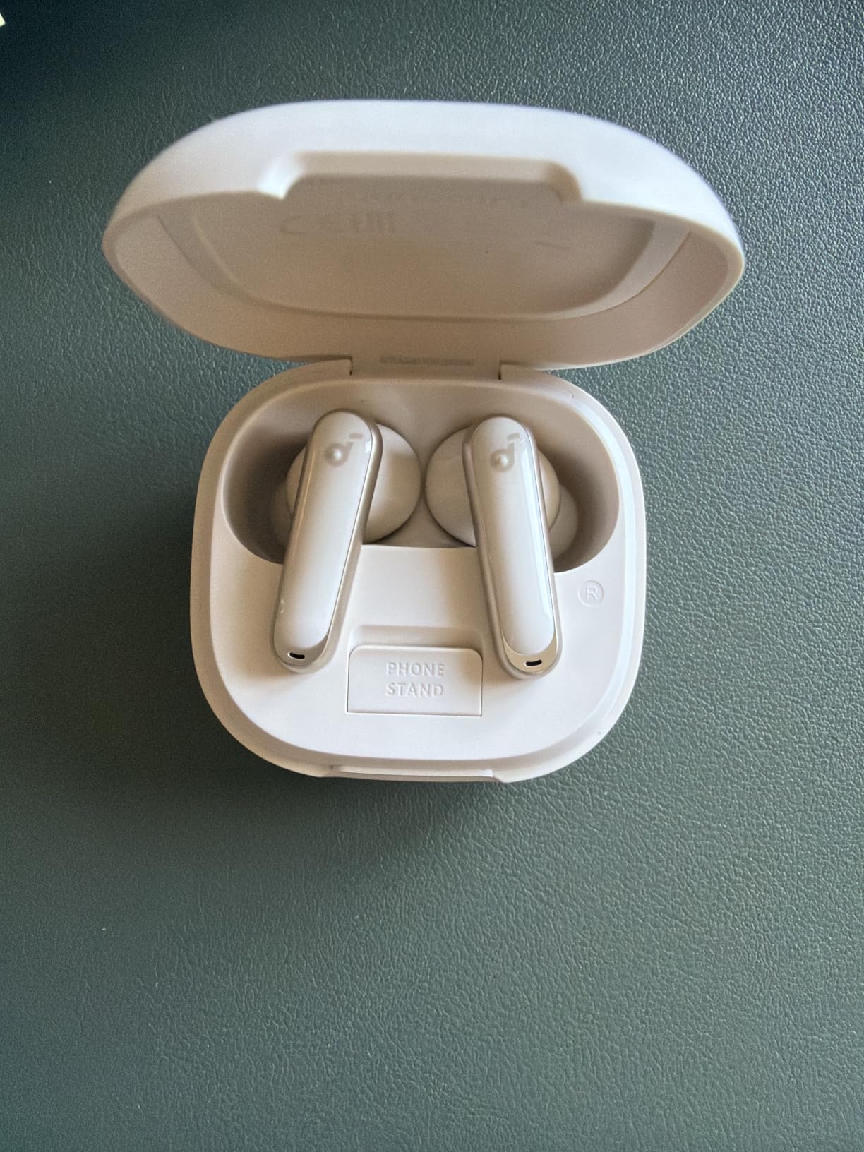 P40i by Anker, Noise Cancelling Wireless Earbuds, Adaptive Noise Cancelling to Environments, Heavy Bass, 60H Playtime, 2-in-1 Case and Phone Stand, IPX5, Wireless Charging, Bluetooth 5.3 customer photo 1