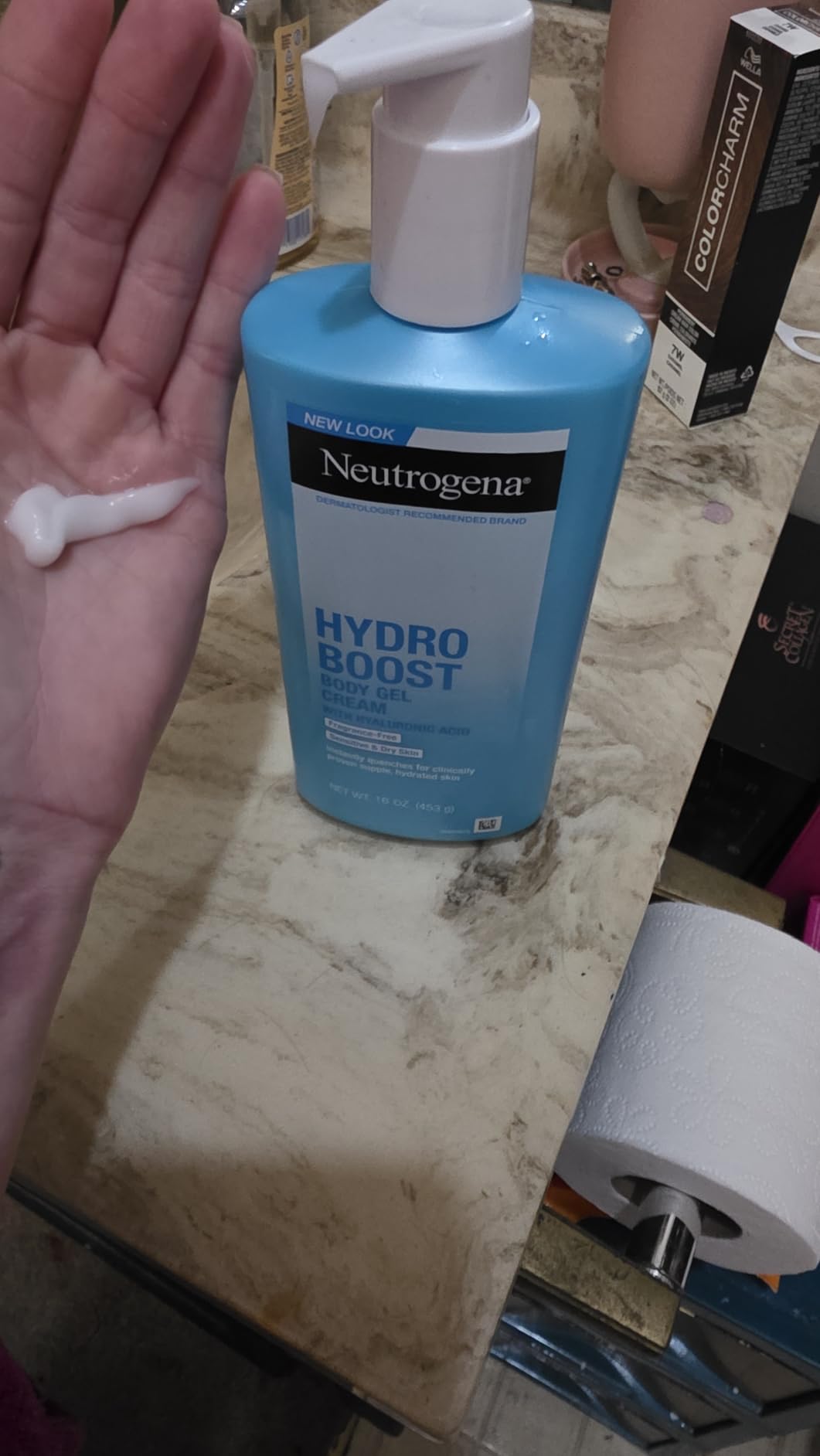 Neutrogena Hydro Boost Body Gel Cream Moisturizer with Hyaluronic Acid, Hydrating Lotion For Sensitive Skin, Fragrance Free, 8.5 oz customer photo 2
