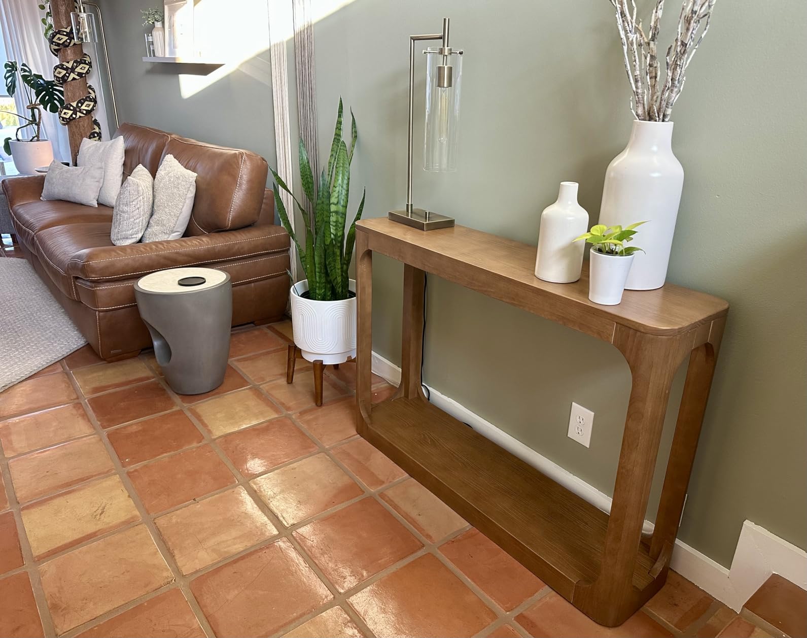 Plank+Beam Forma Console Table, 46 Inch, Solid Wood Sofa Table, Entryway Table for Hallway, Narrow Behind The Couch Table, Console Tables for Entryway, Living Room, Foyer, Easy Assembly, Pecan customer photo 2