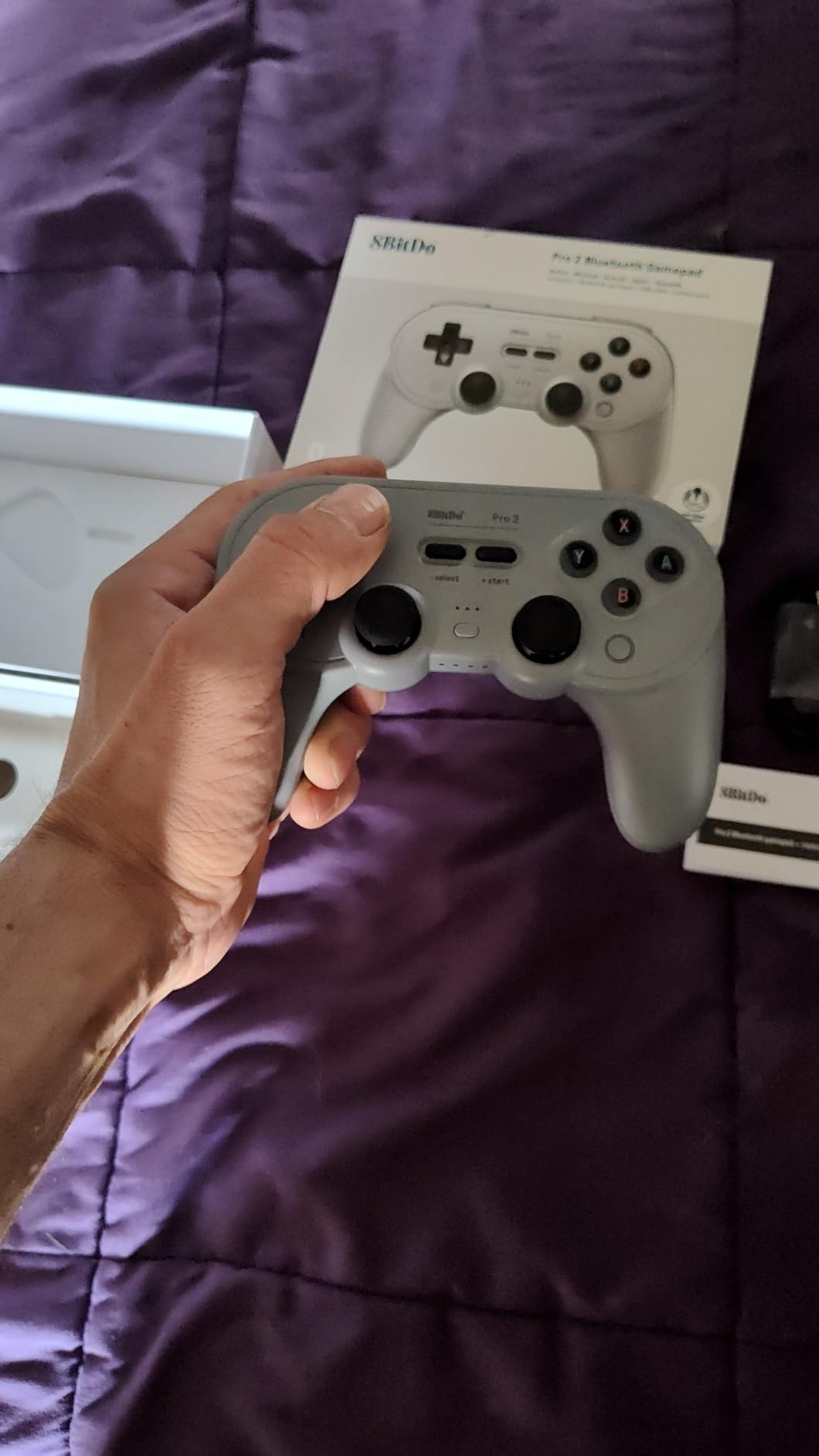 8Bitdo Pro 2 Bluetooth Controller customer photo 1