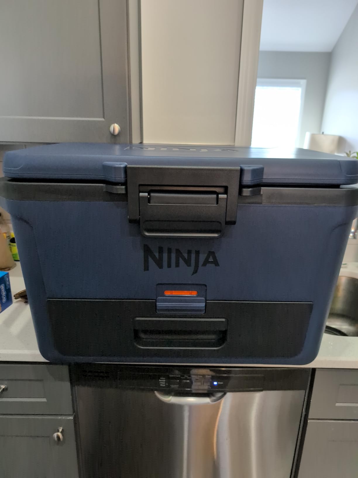 Ninja FrostVault 50qt Hard Cooler with Dry Zone, Integrated Fridge-Temp Dry Storage Drawer customer photo 2