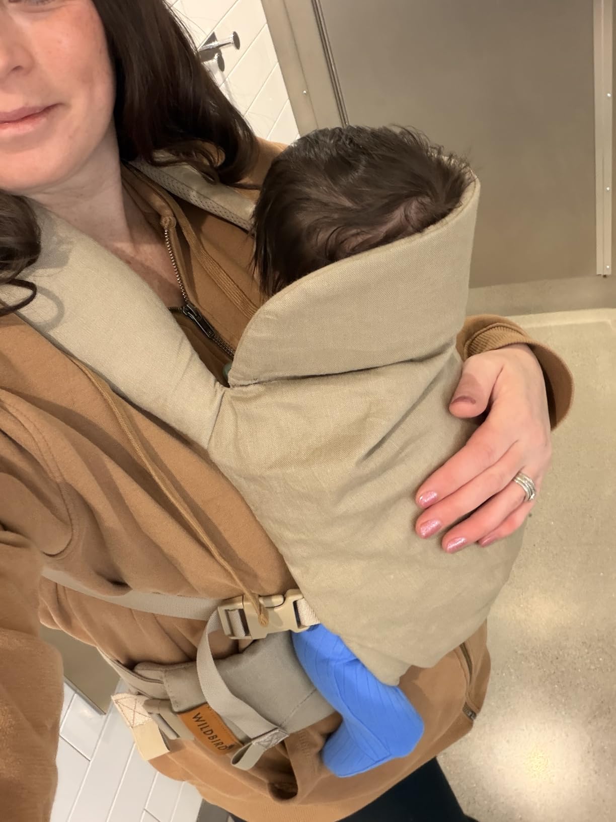 WildBird - Aerial Buckle Carrier - 2-24 Months - Standard (XS-XL) Sparrow - Front or Back Carry - Cross Straps, Lumbar Support, Headrest - Hip Healthy - Baby Carrier - Baby Essentials - New Mom Gifts customer photo 1