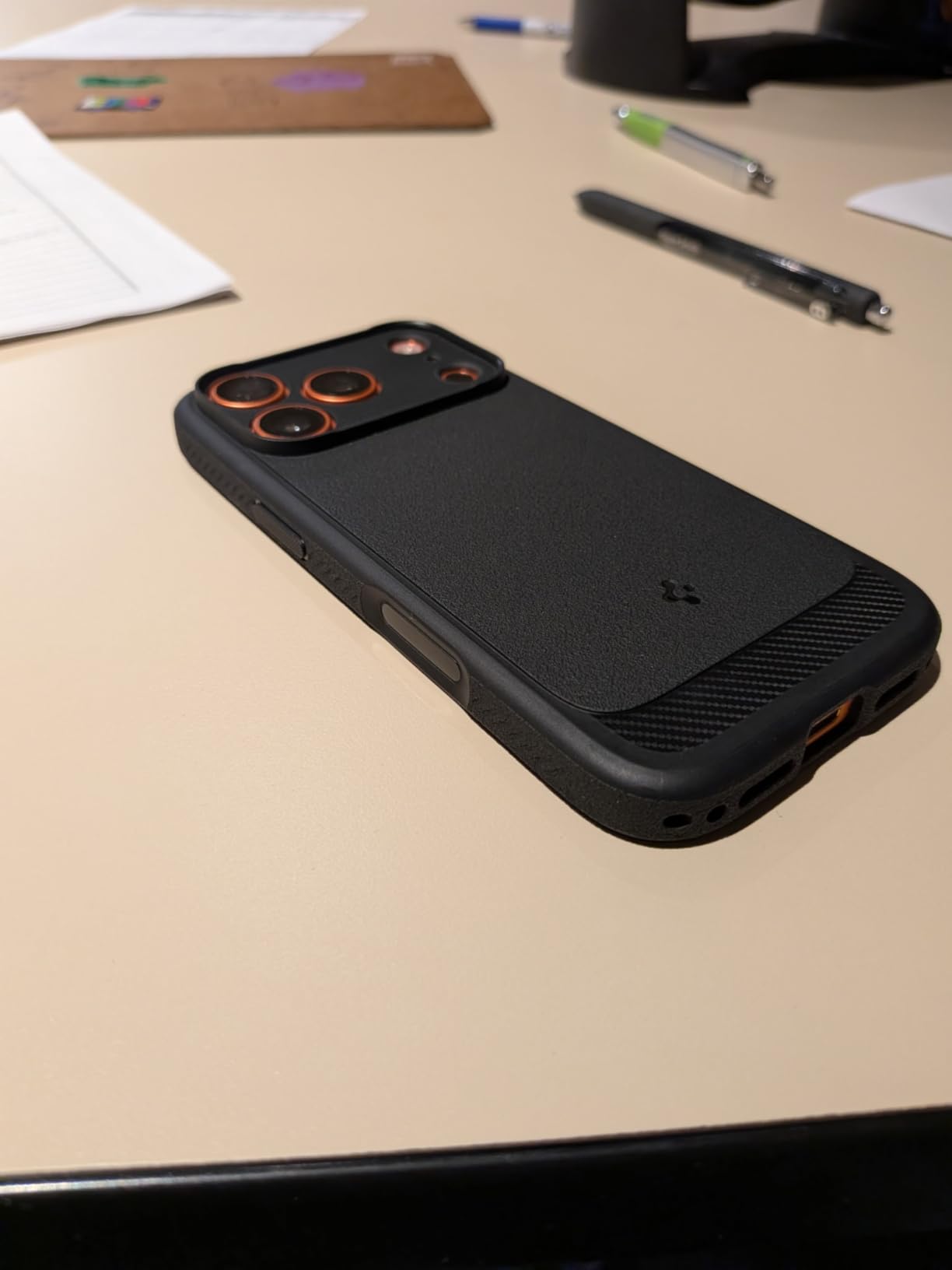 Spigen Rugged Armor MagFit Designed for iPhone 16 Pro Max Case [Military-Grade Protection] Compatible with MagSafe - Matte Black customer photo 2