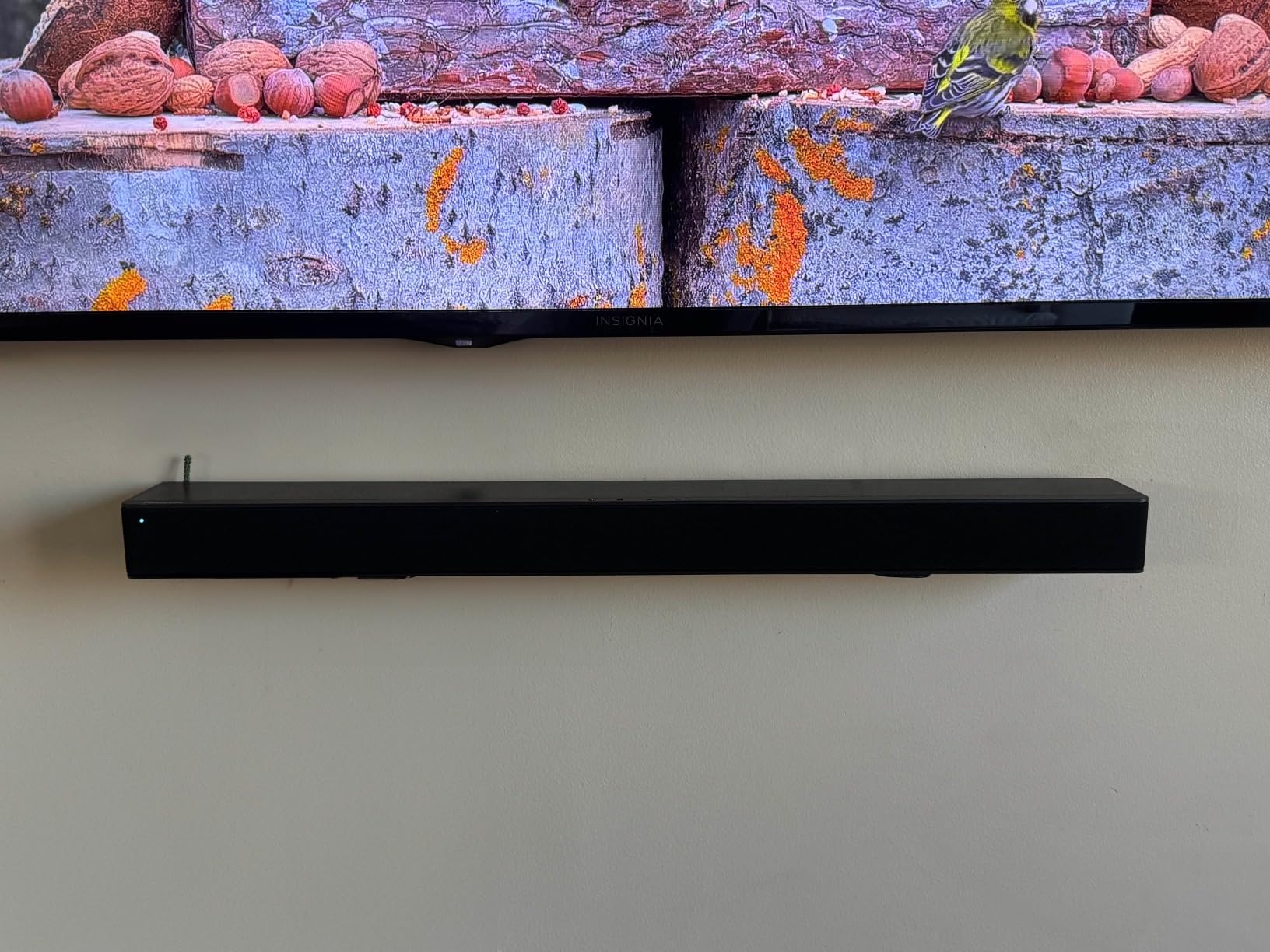 Hisense HS5100 5.1Ch Sound Bar with Wireless Subwoofer, 540W, Dolby Digital Plus, Bluetooth 5.3, EzPlay, Roku TV Ready, DTS: X, HDMI/AUX/ARC/Optical/USB customer photo 1